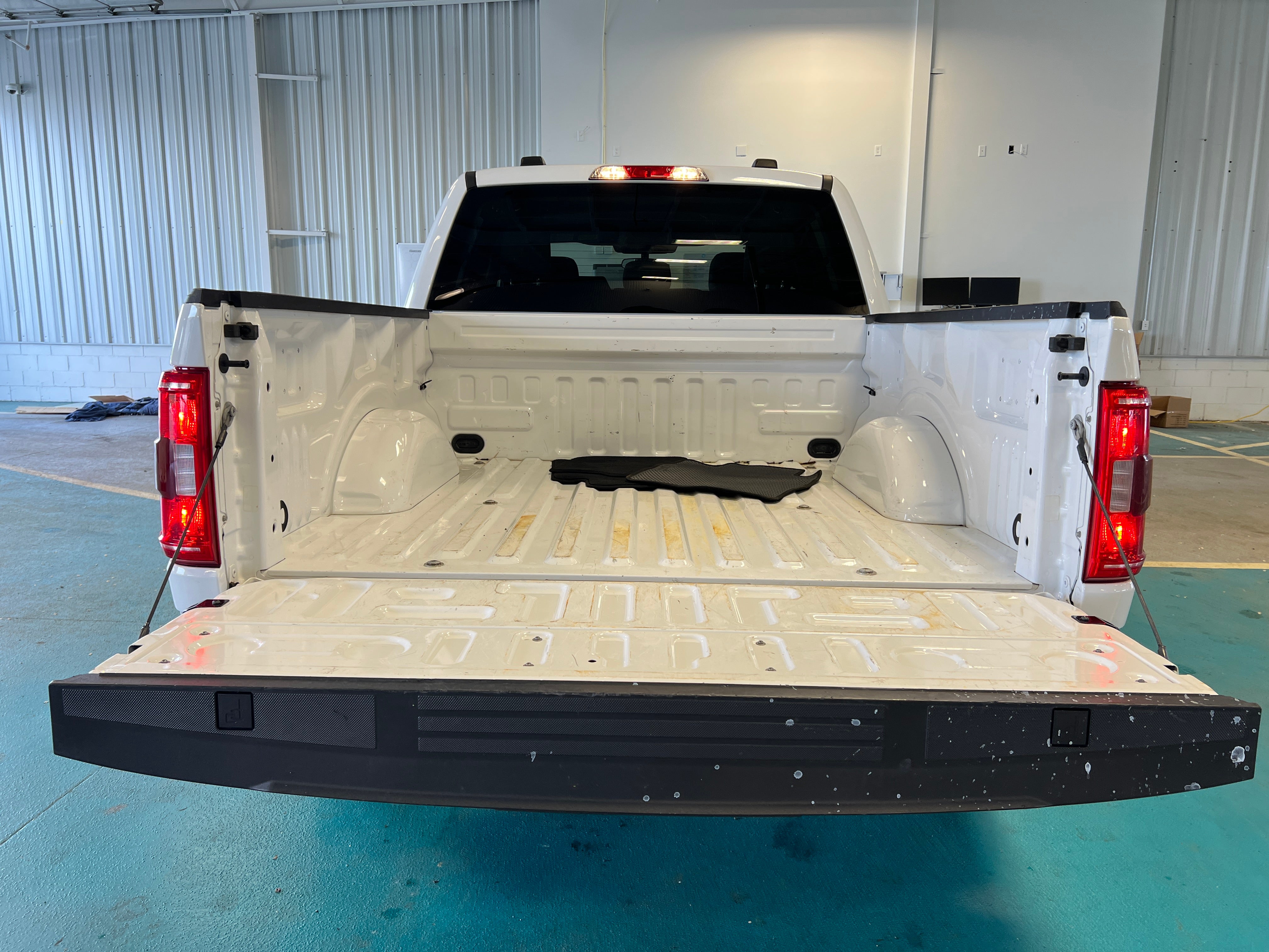 2023 Ford Econoline E-150 7