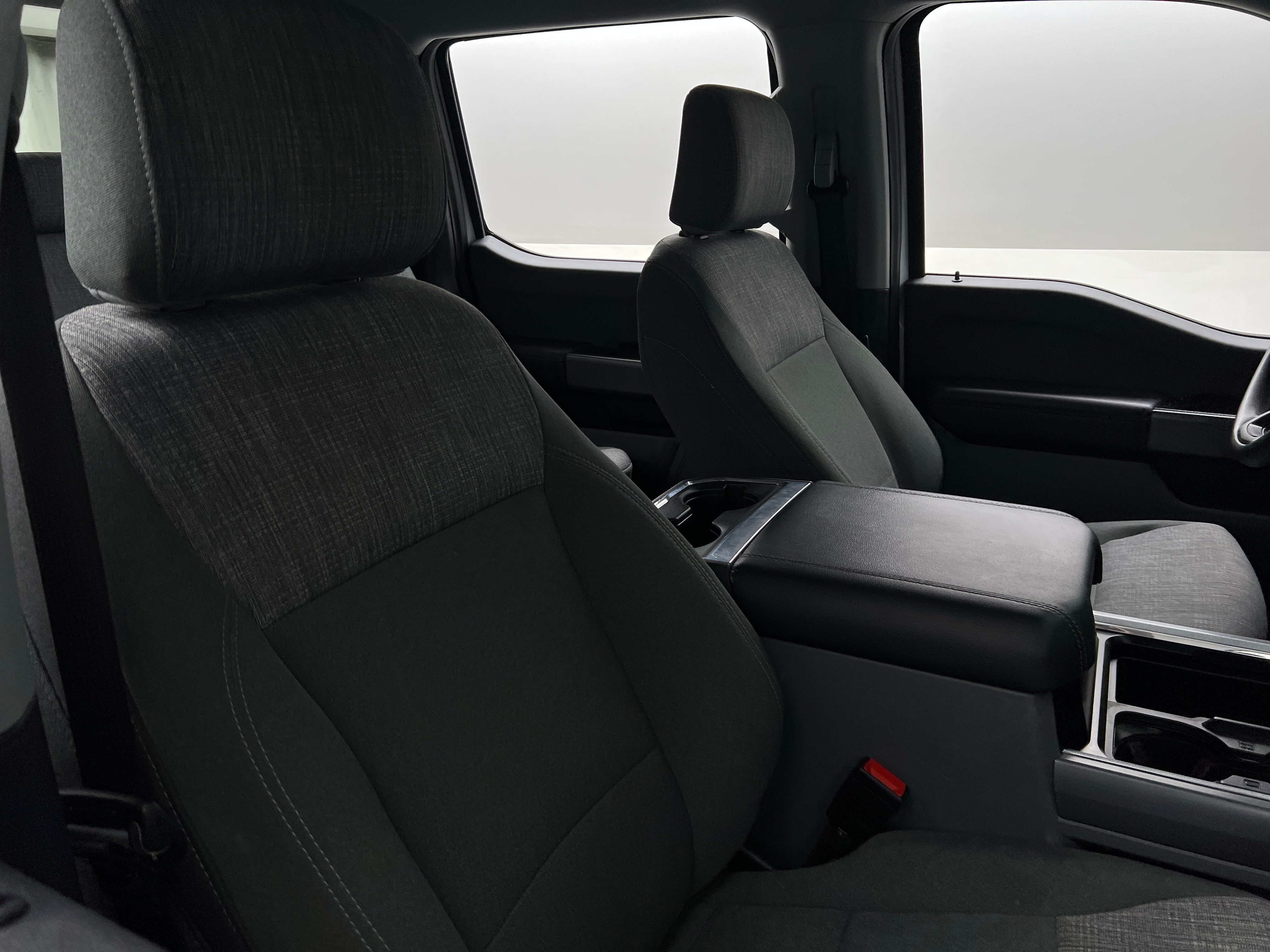 2024 Ford Econoline E-250 2