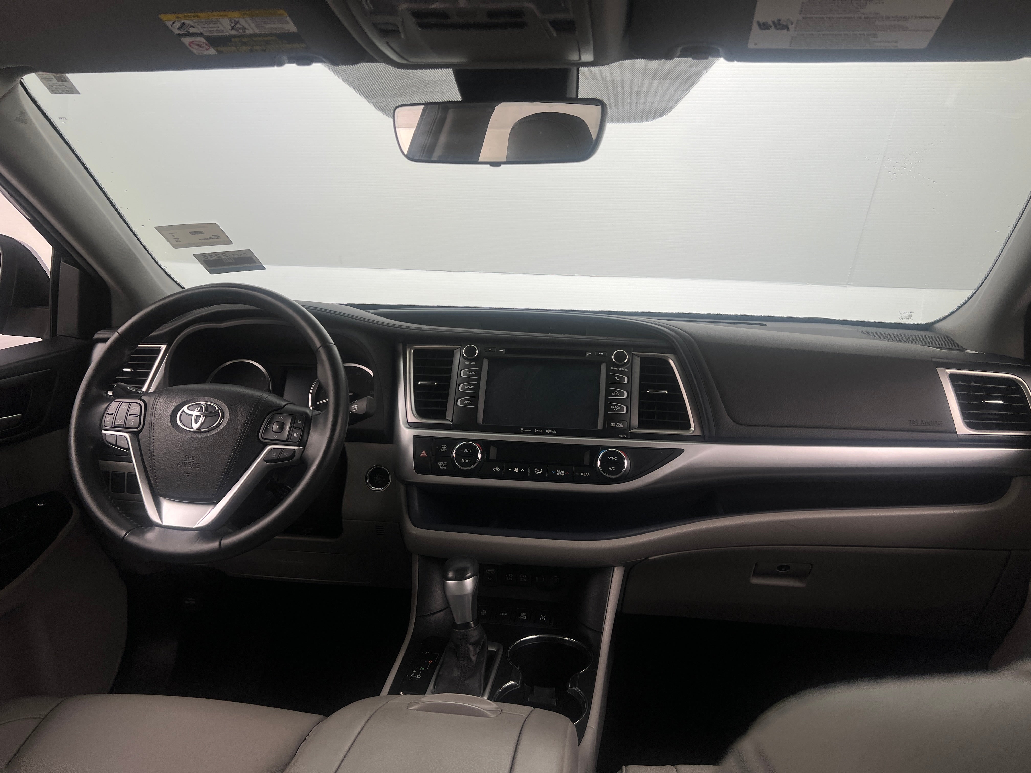 2018 Toyota Highlander XLE 2