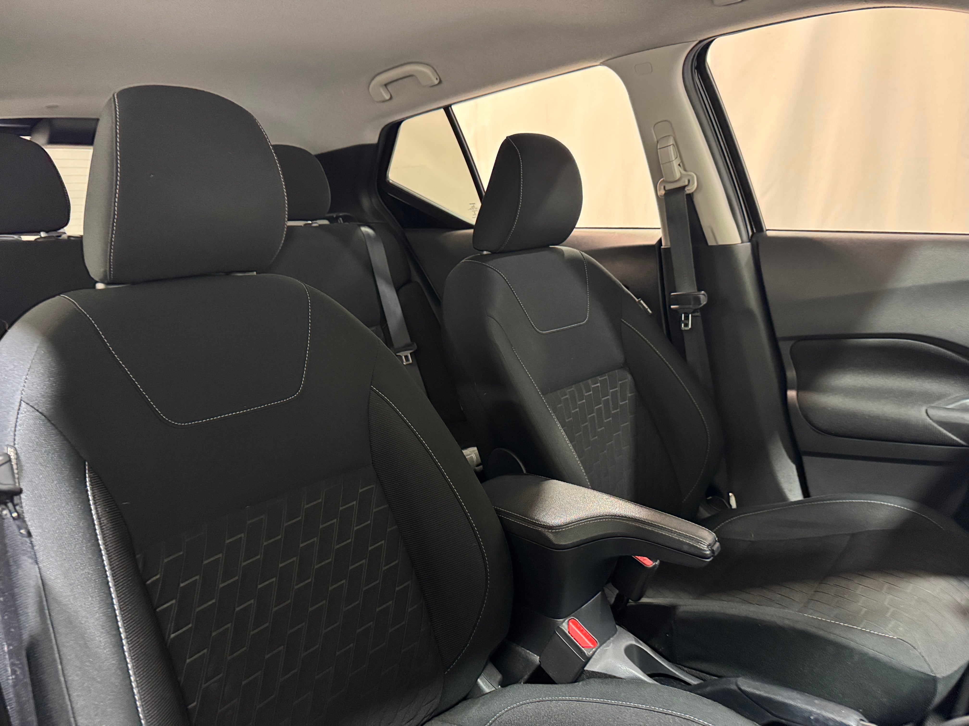 2021 Nissan Kicks S 2