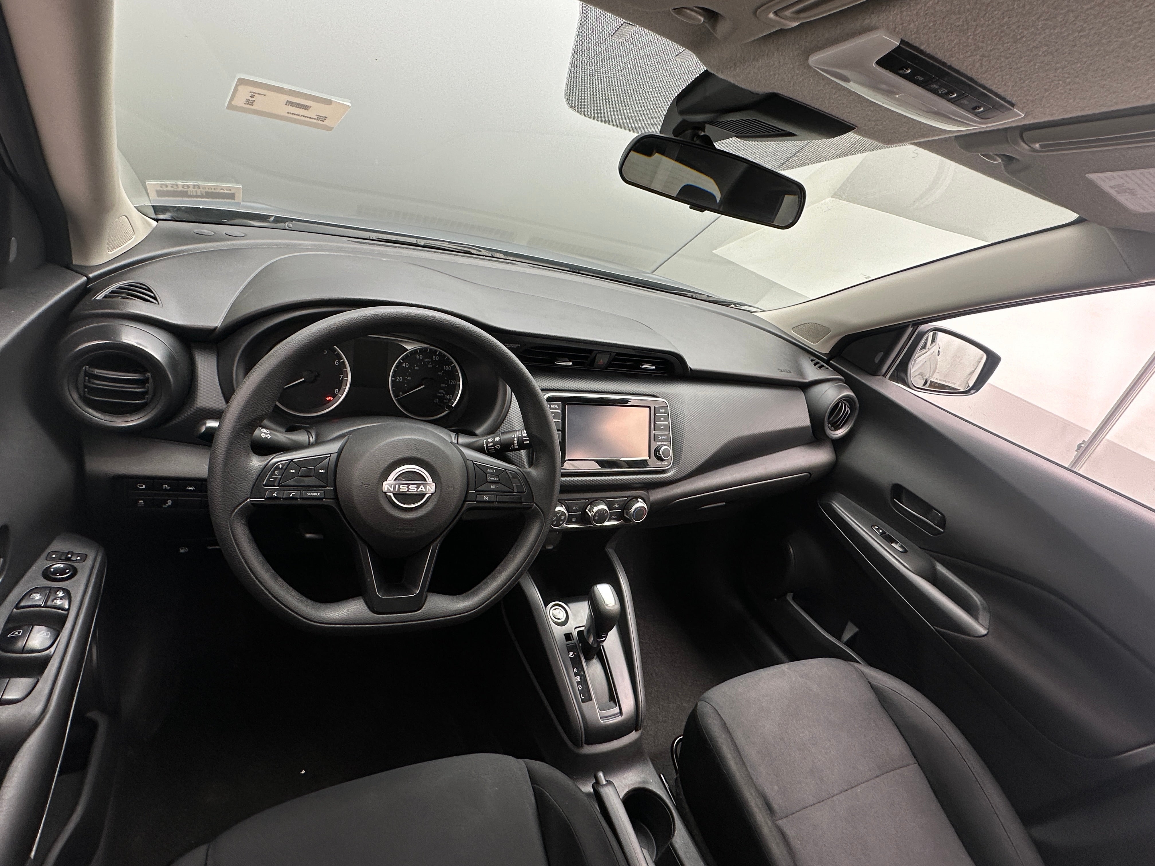 2023 Nissan Kicks S 3