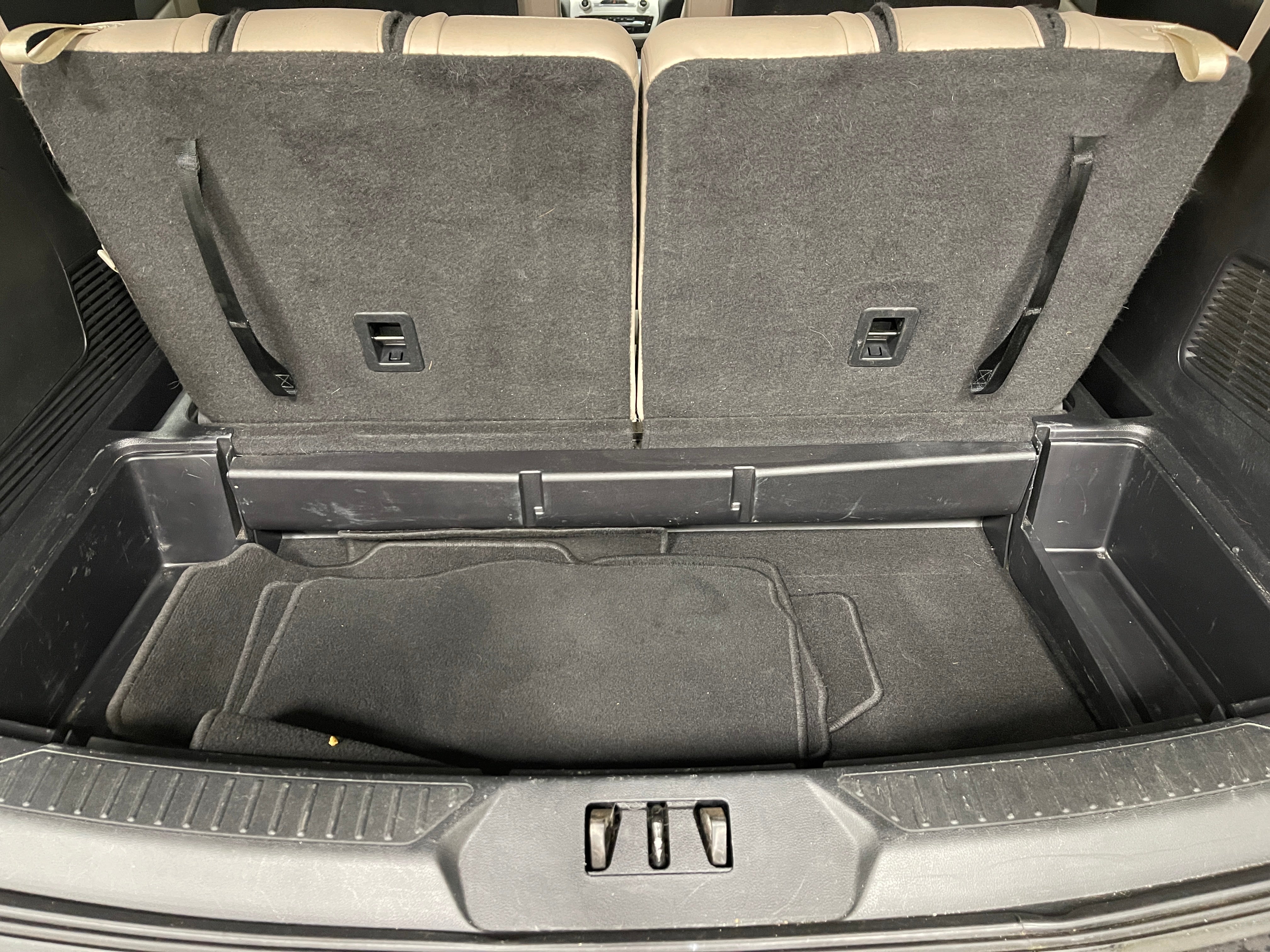 2022 Ford Explorer XLT 7