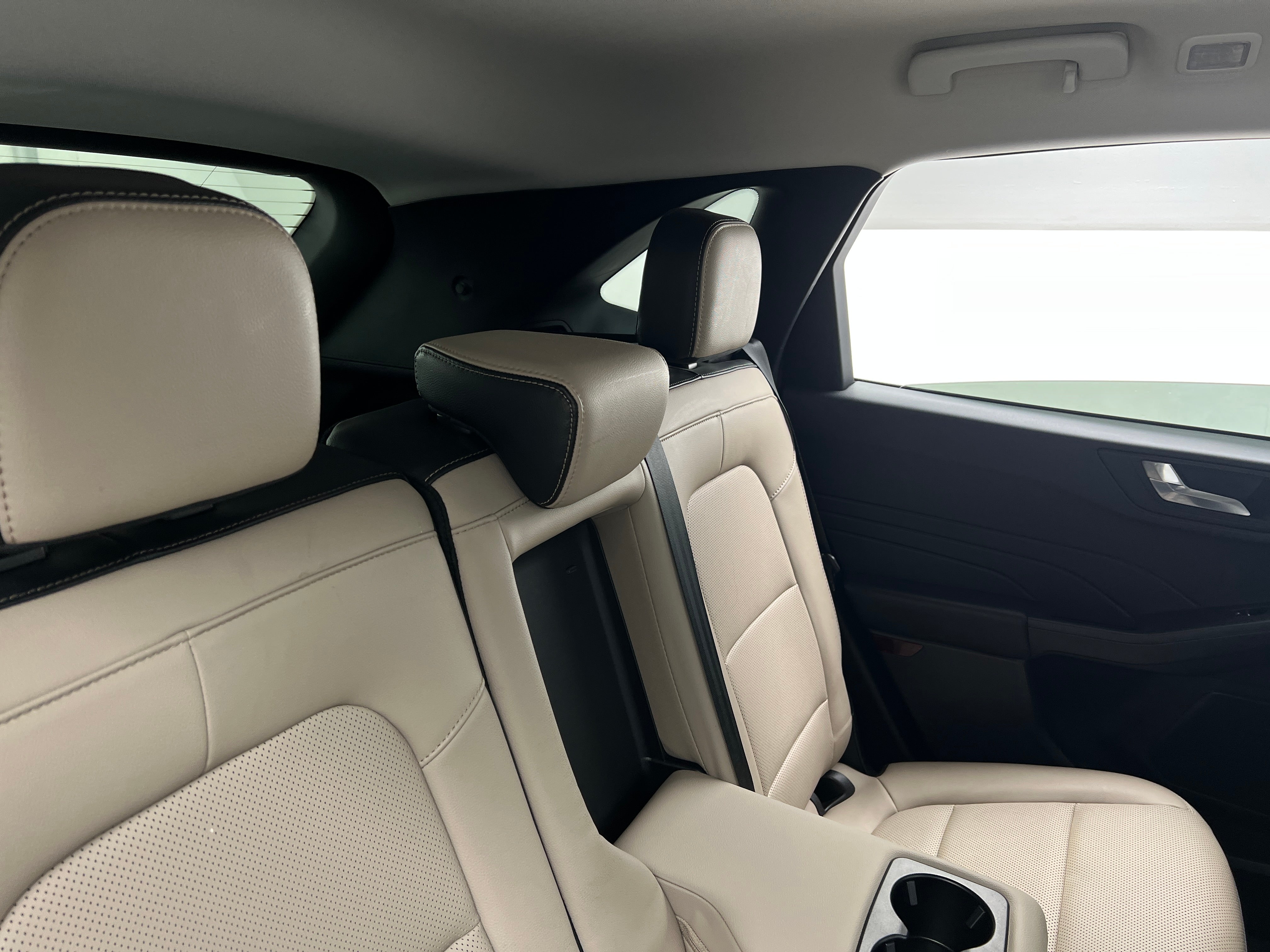 2021 Ford Escape Titanium Hybrid 5