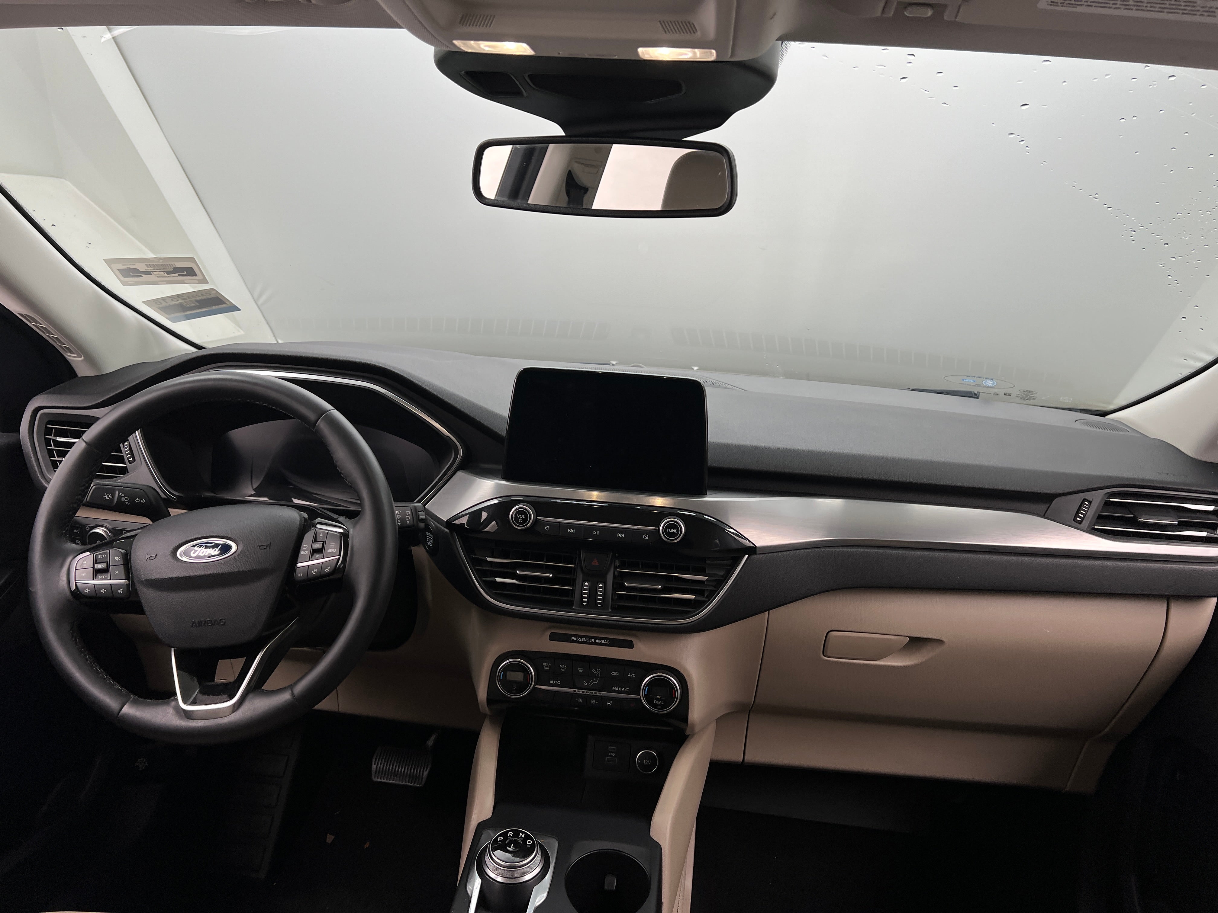 2021 Ford Escape Titanium Hybrid 2