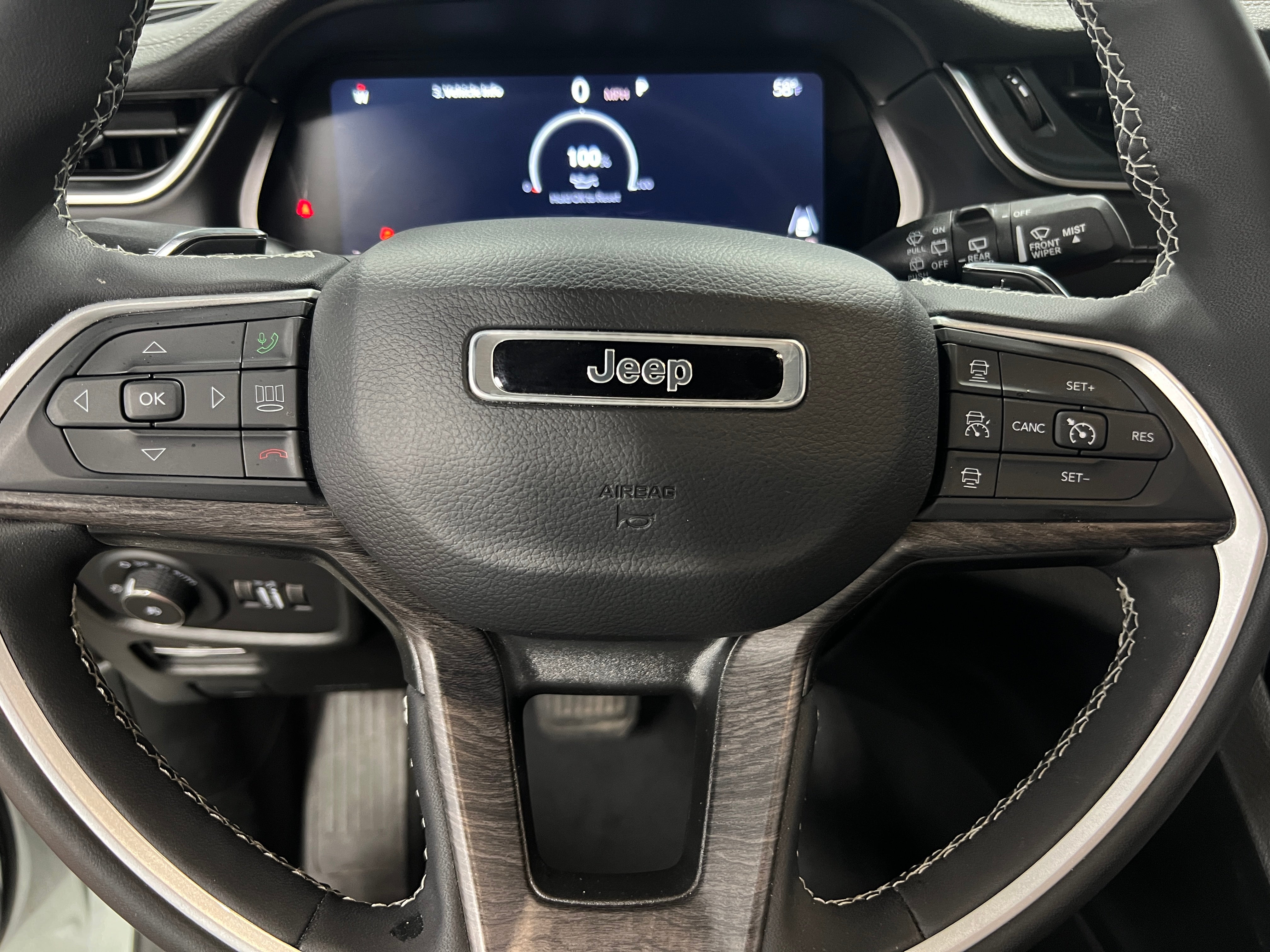 2024 Jeep Grand Cherokee L Limited Edition 4