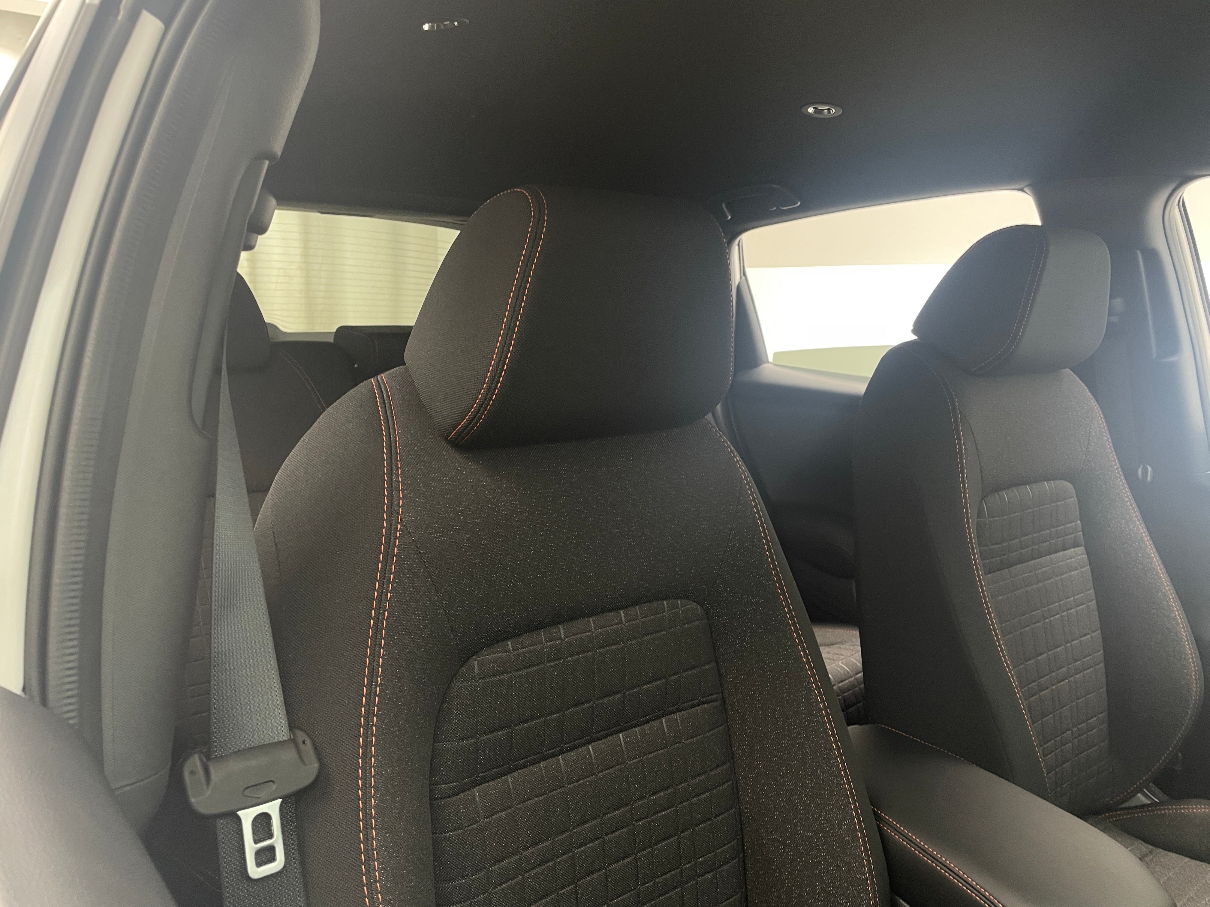 2025 Honda HR-V Sport 2
