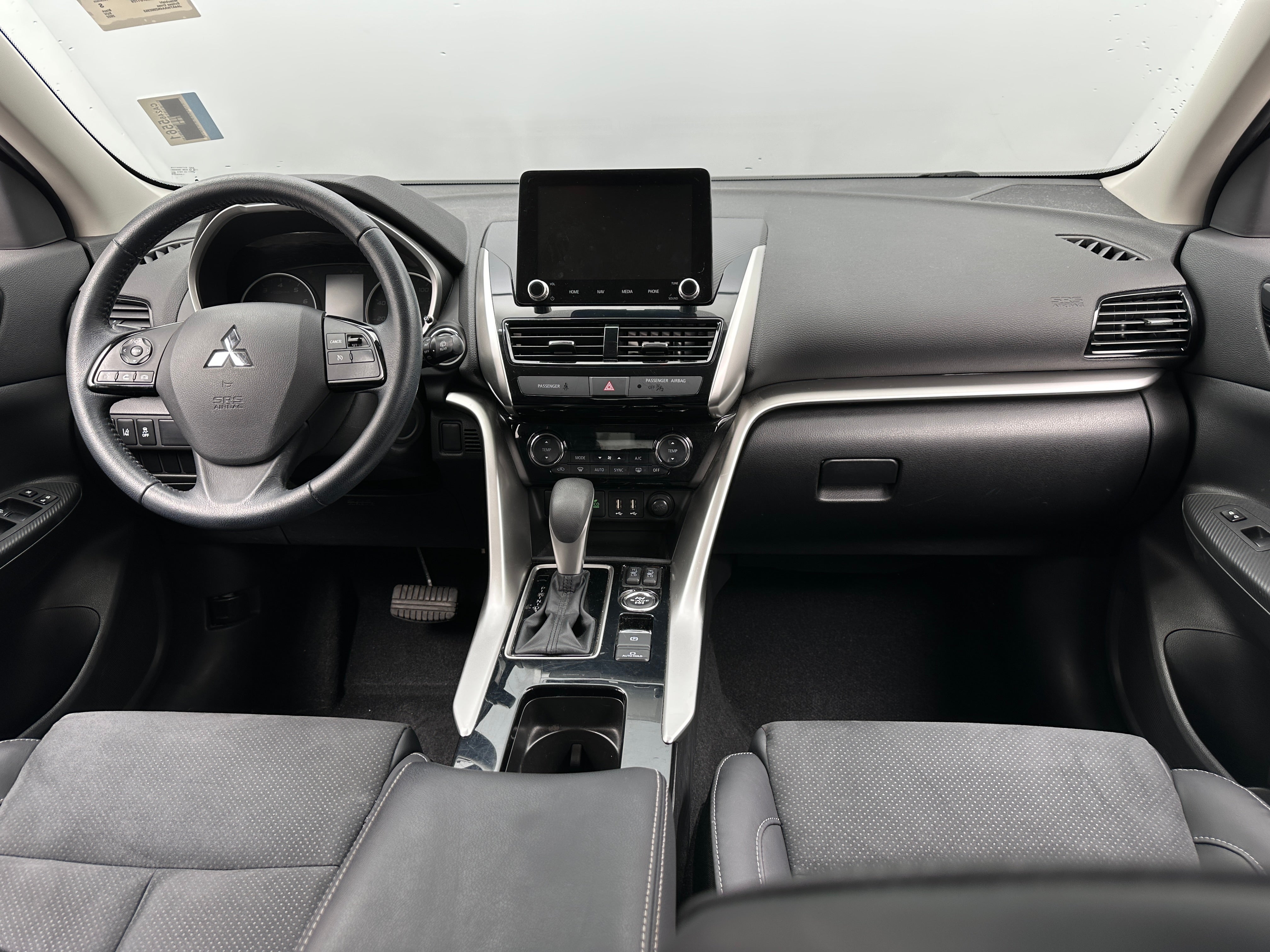 2022 Mitsubishi Eclipse Cross SE 2