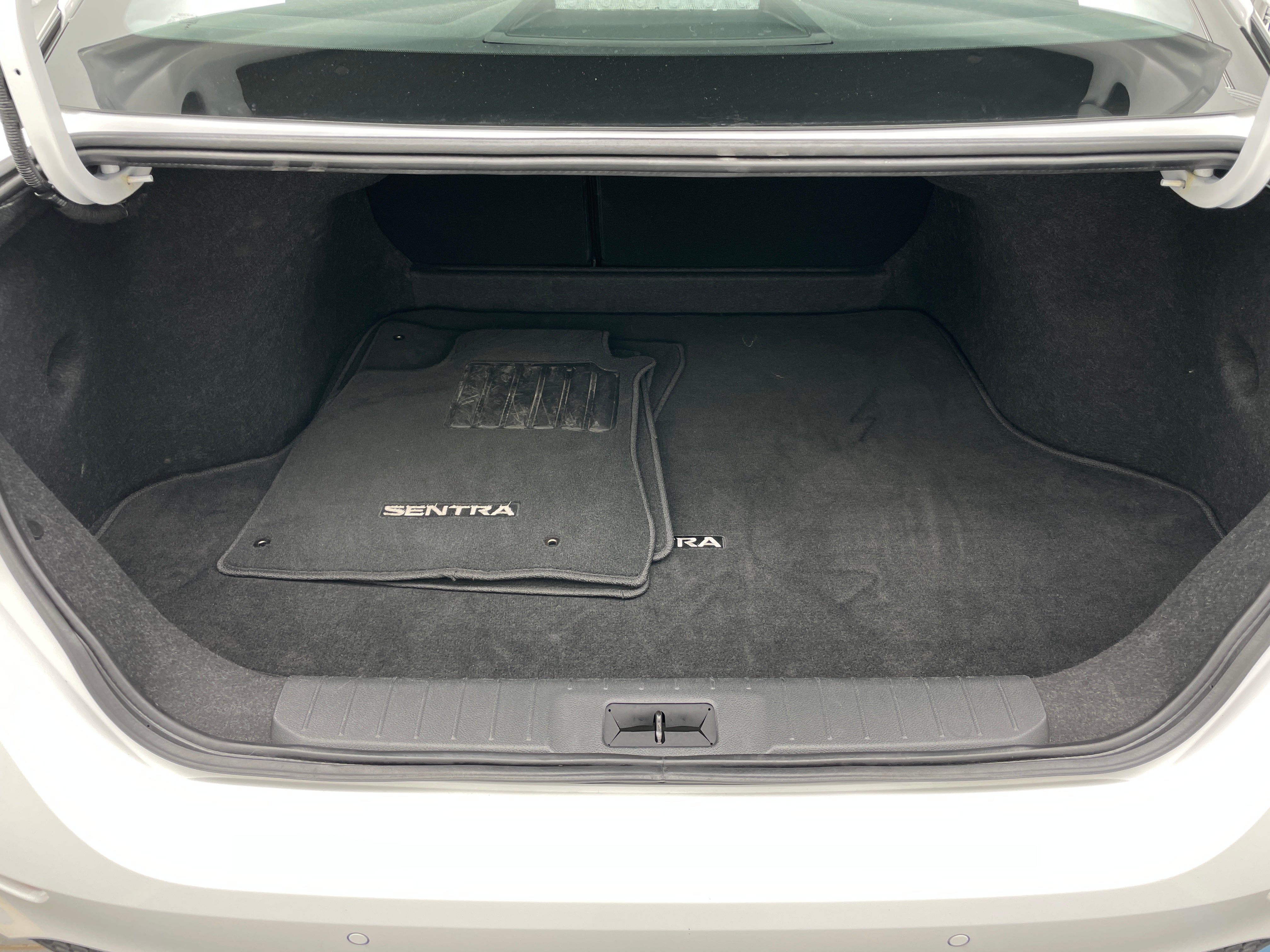 2024 Nissan Sentra SV 7