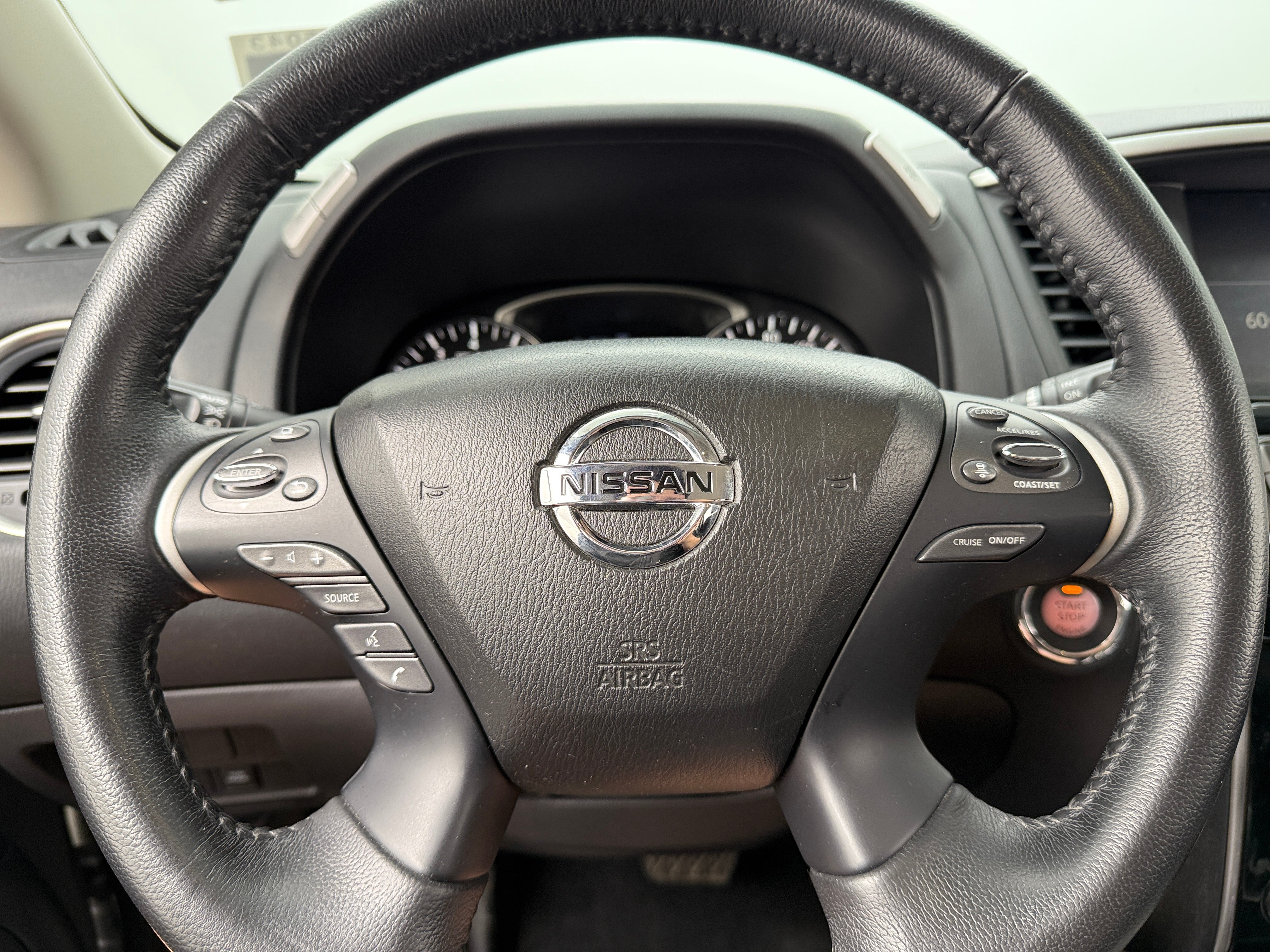 2019 Nissan Pathfinder SV 5