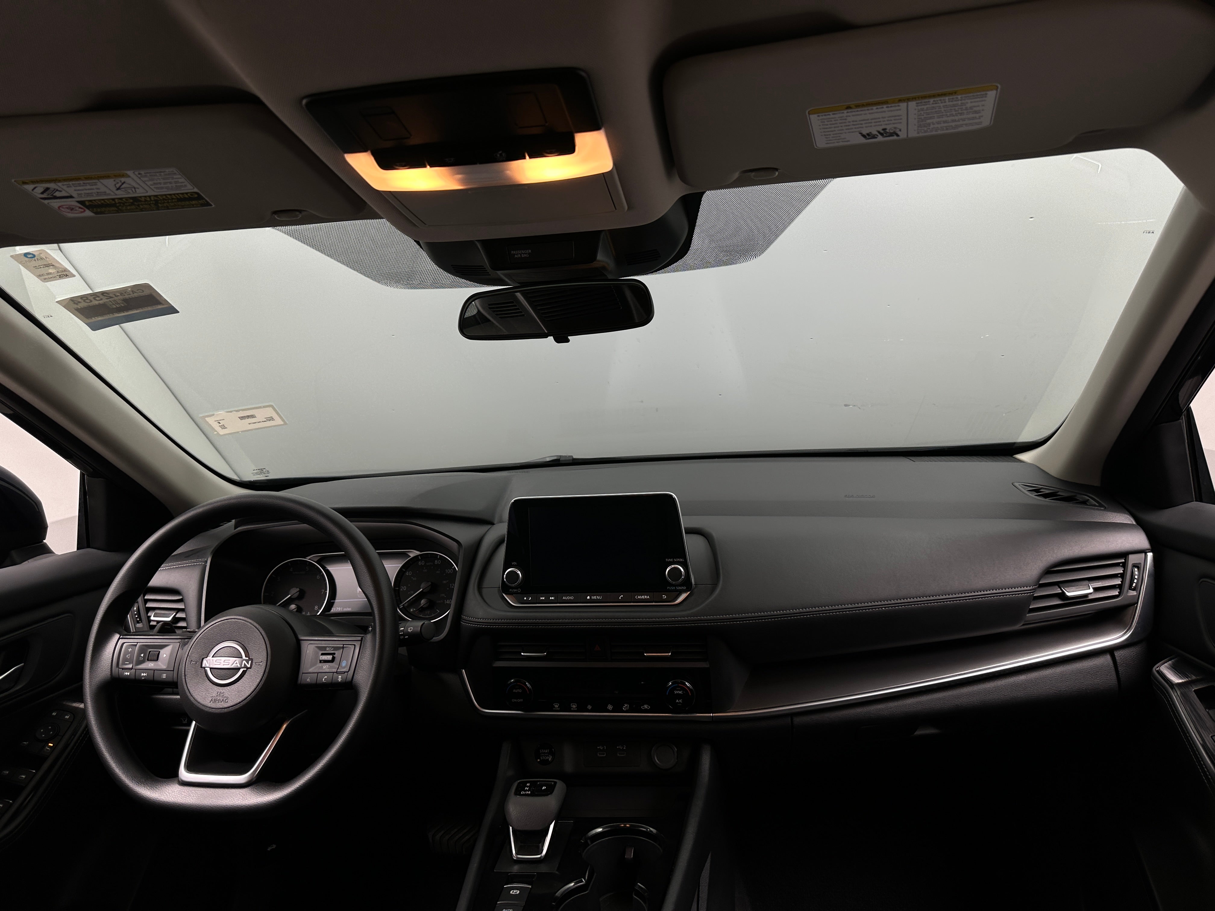 2024 Nissan Rogue SV 3