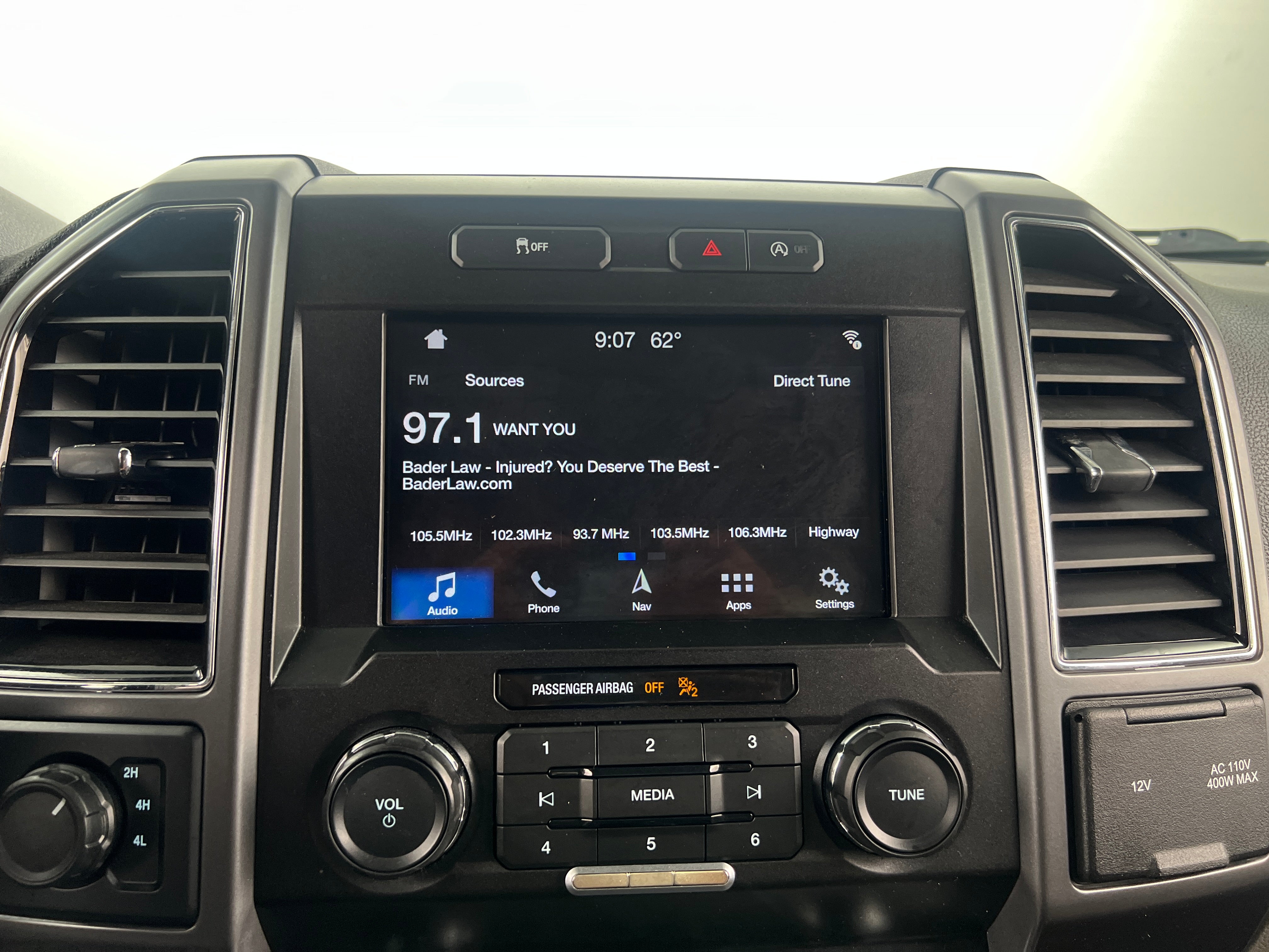 2019 Ford Econoline E-150 4