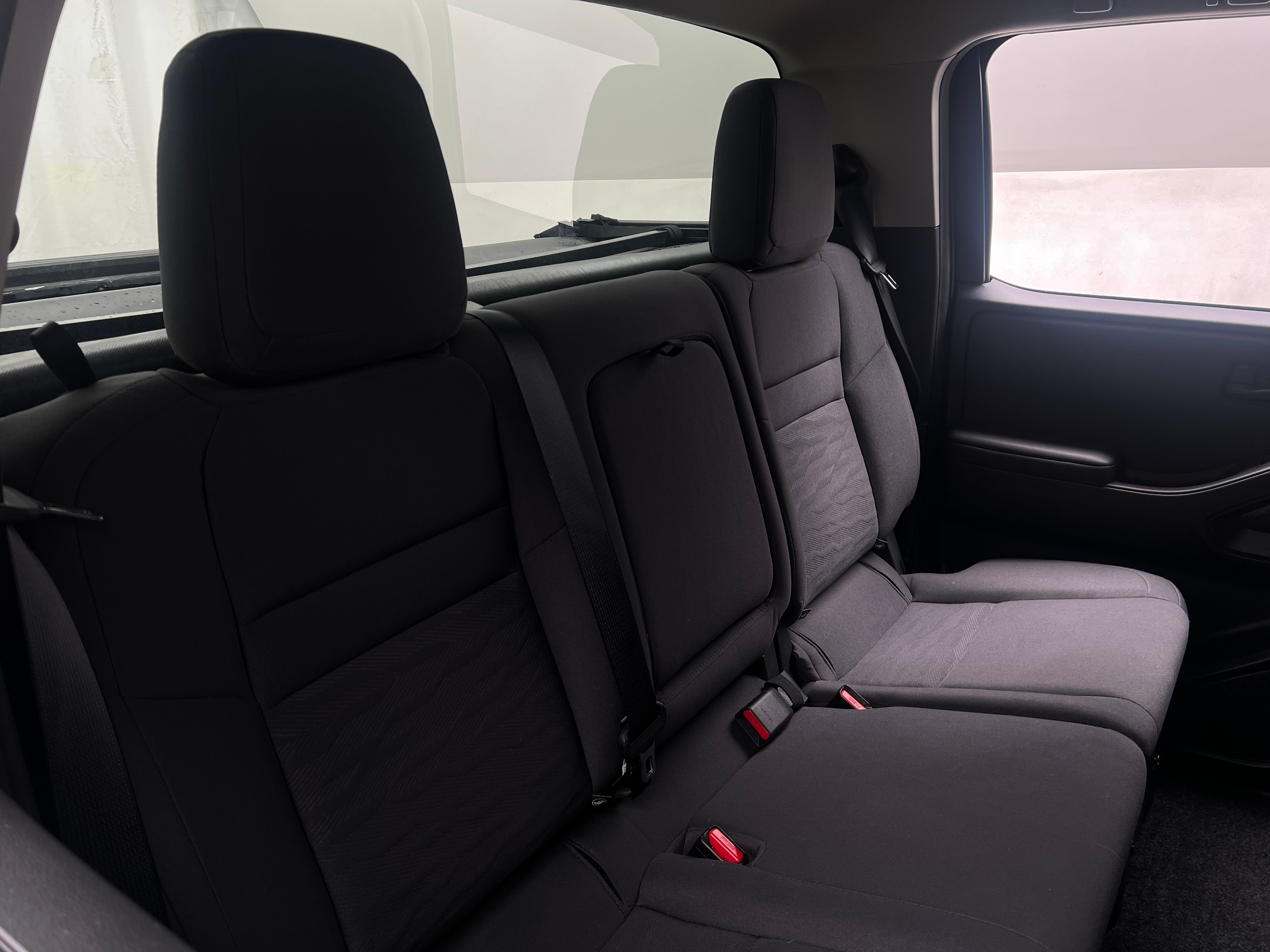 2022 Nissan Frontier S/C 6