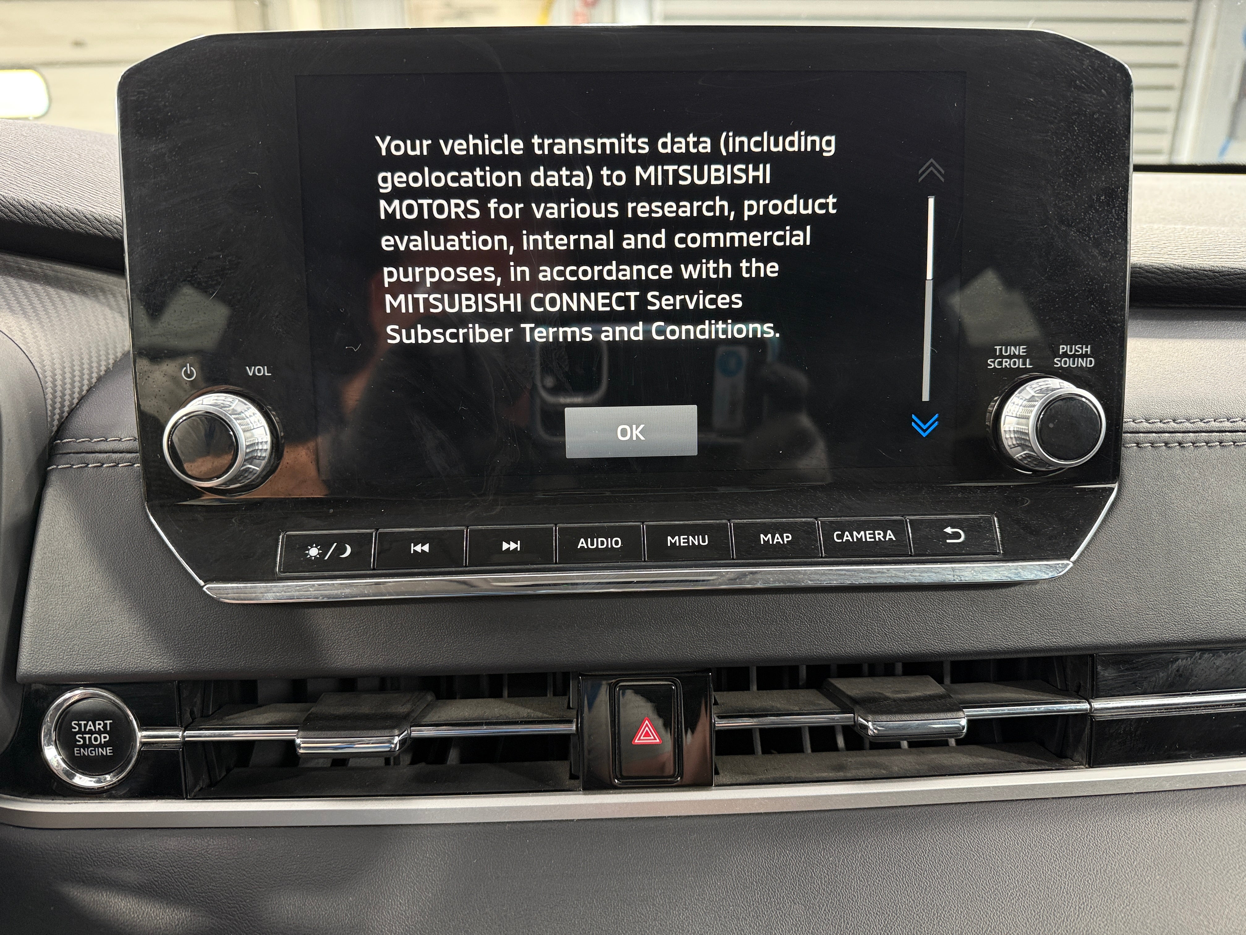 2022 Mitsubishi Outlander SE 3