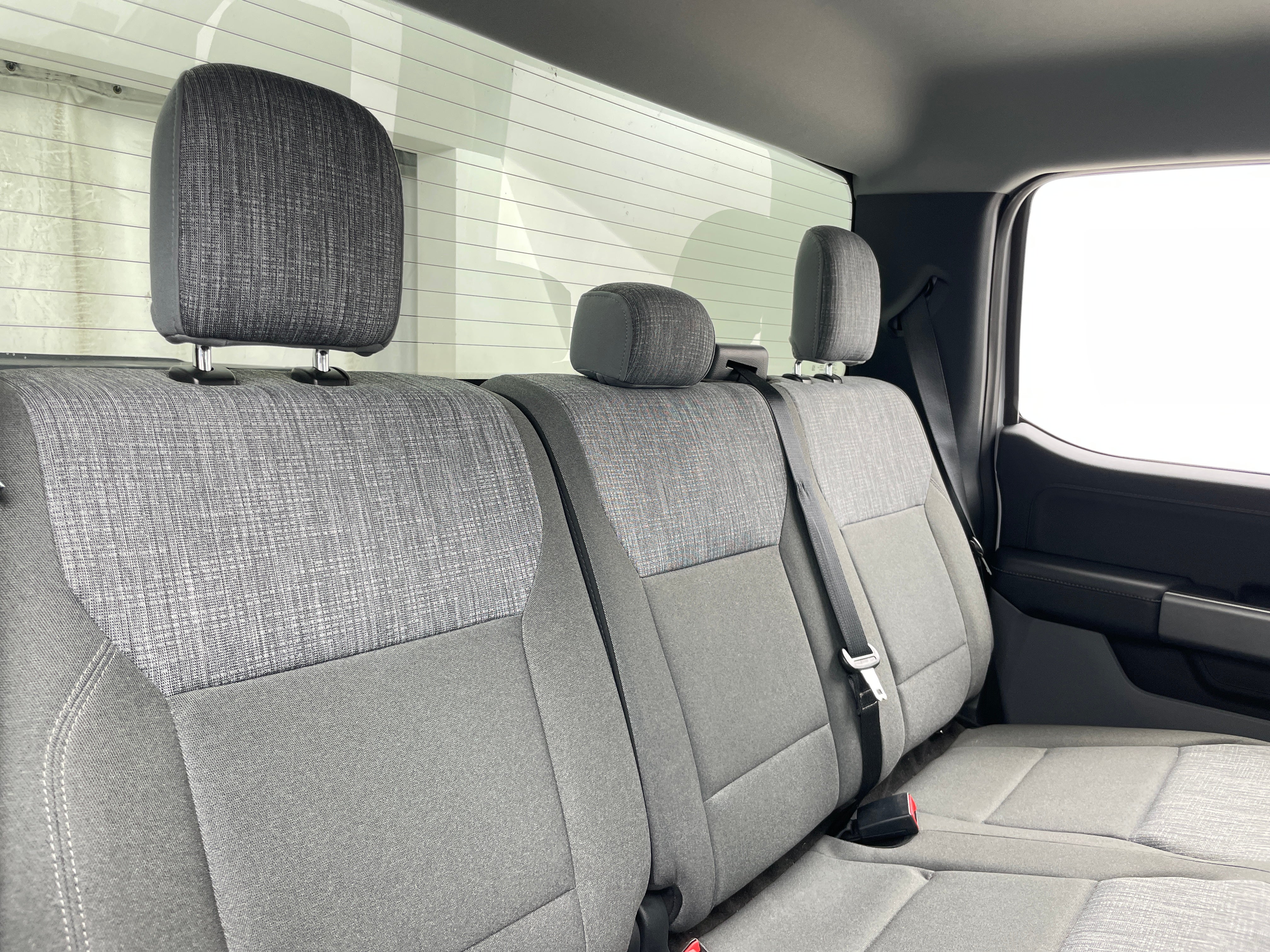 2022 Ford Econoline E-150 6