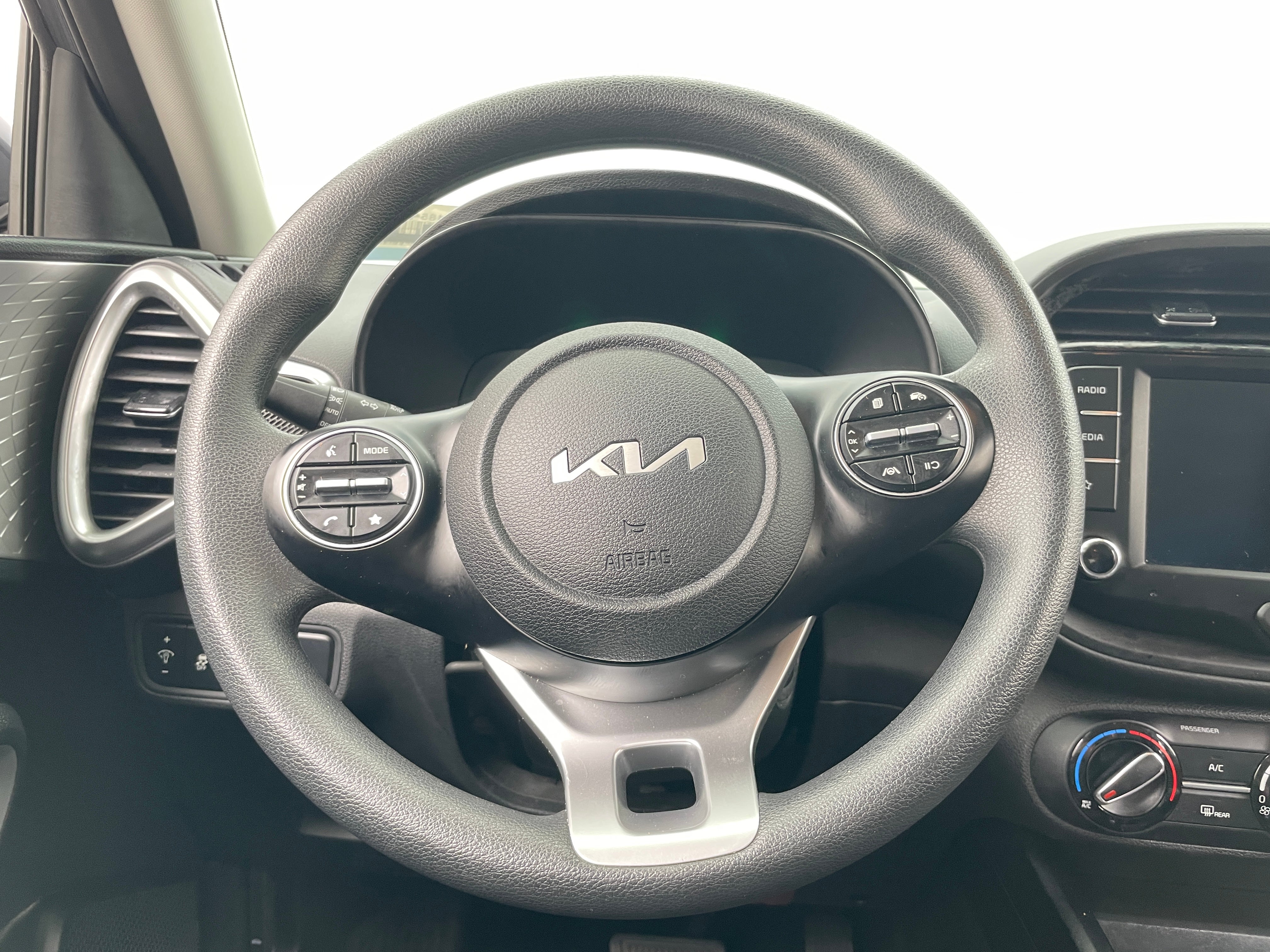 2024 Kia Soul LX 5