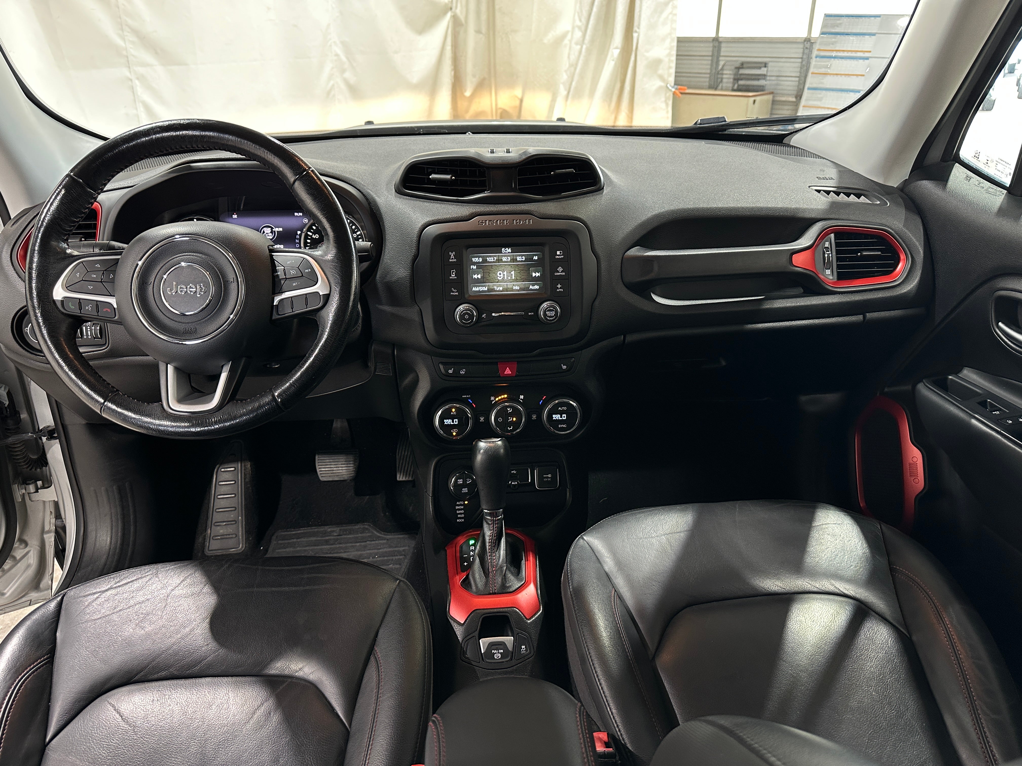 2017 Jeep Renegade Trailhawk 2