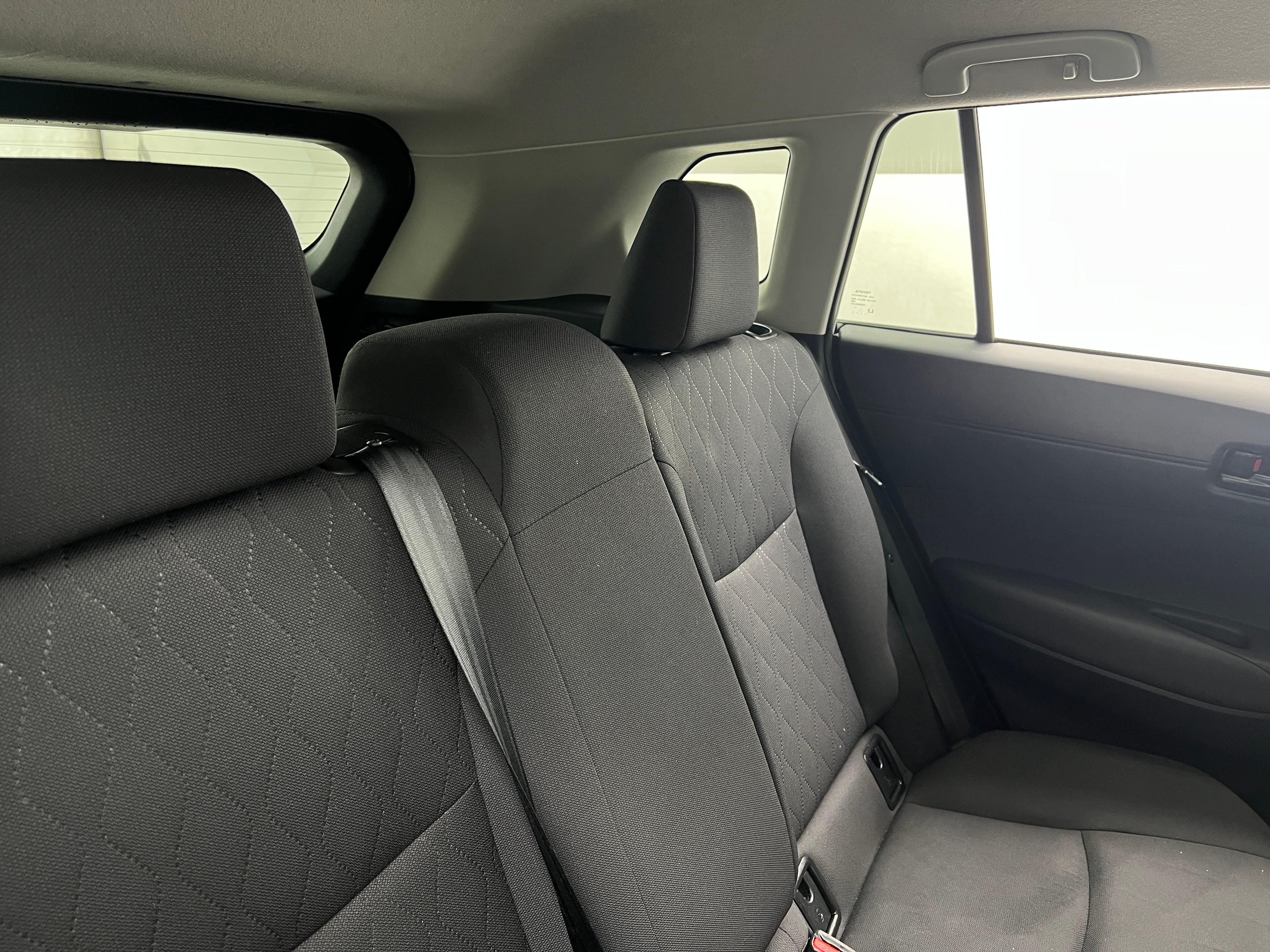 2024 Toyota Corolla Cross LE 6