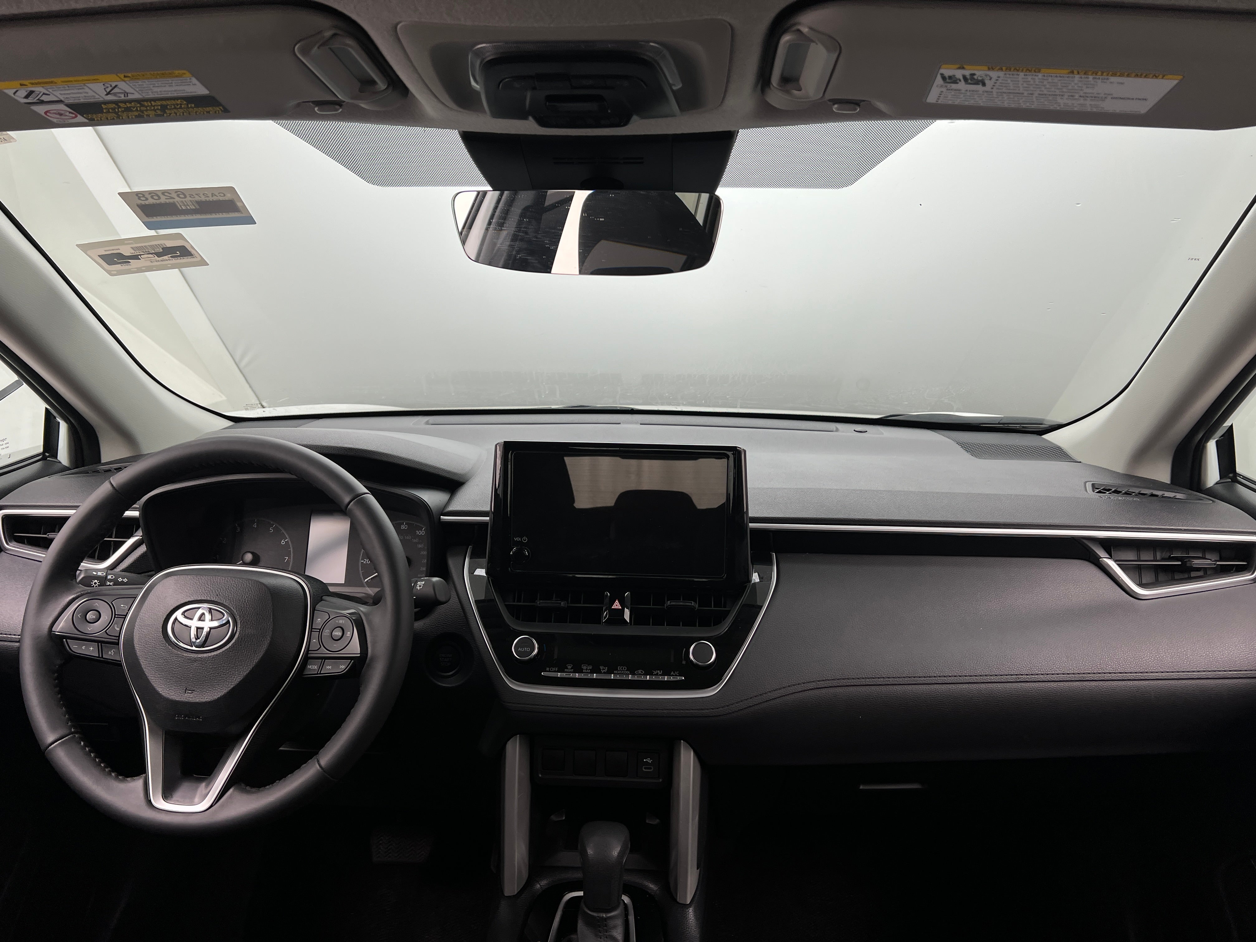 2024 Toyota Corolla Cross LE 3