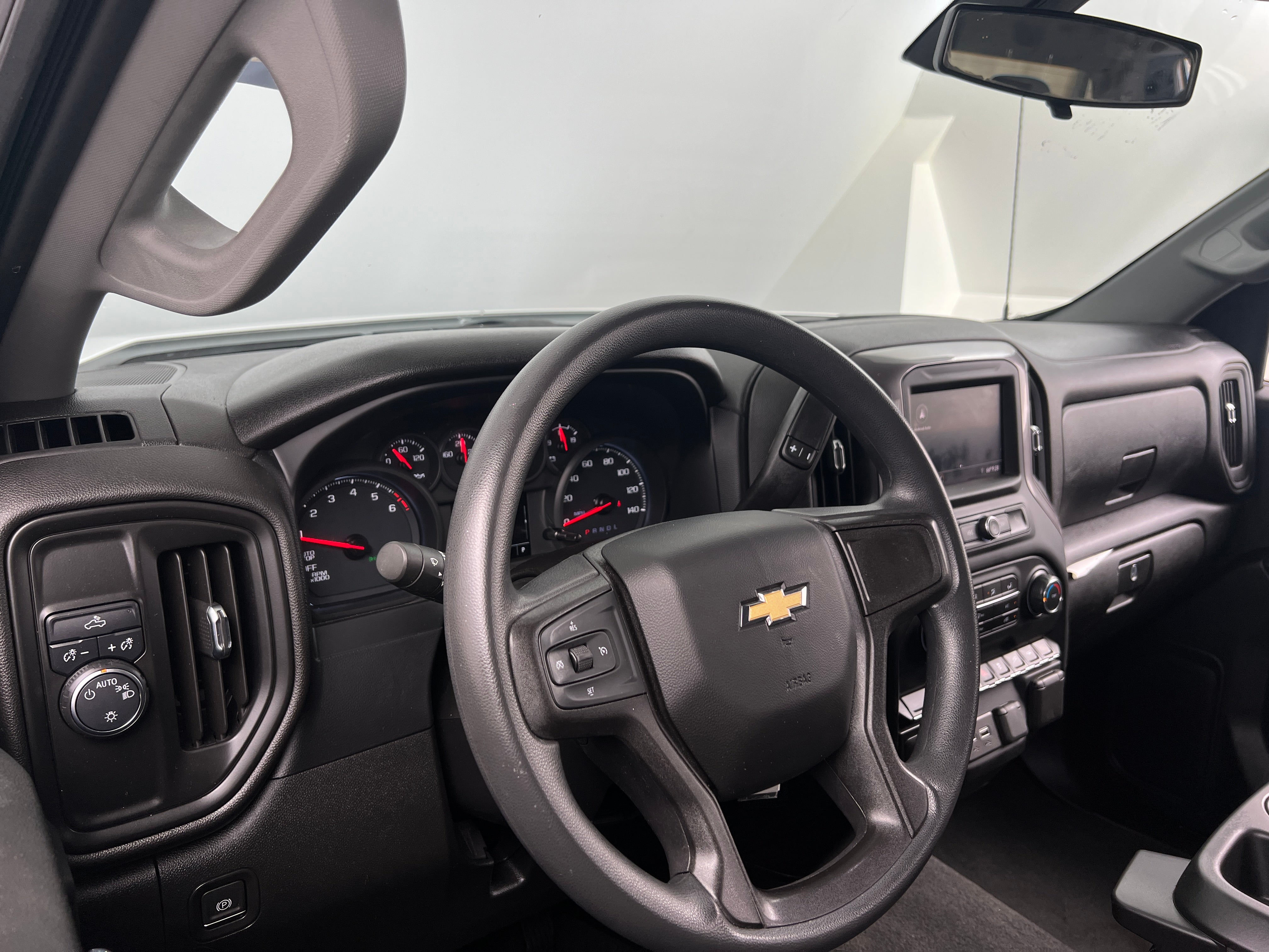 2021 Chevrolet Silverado 1500 Custom 3
