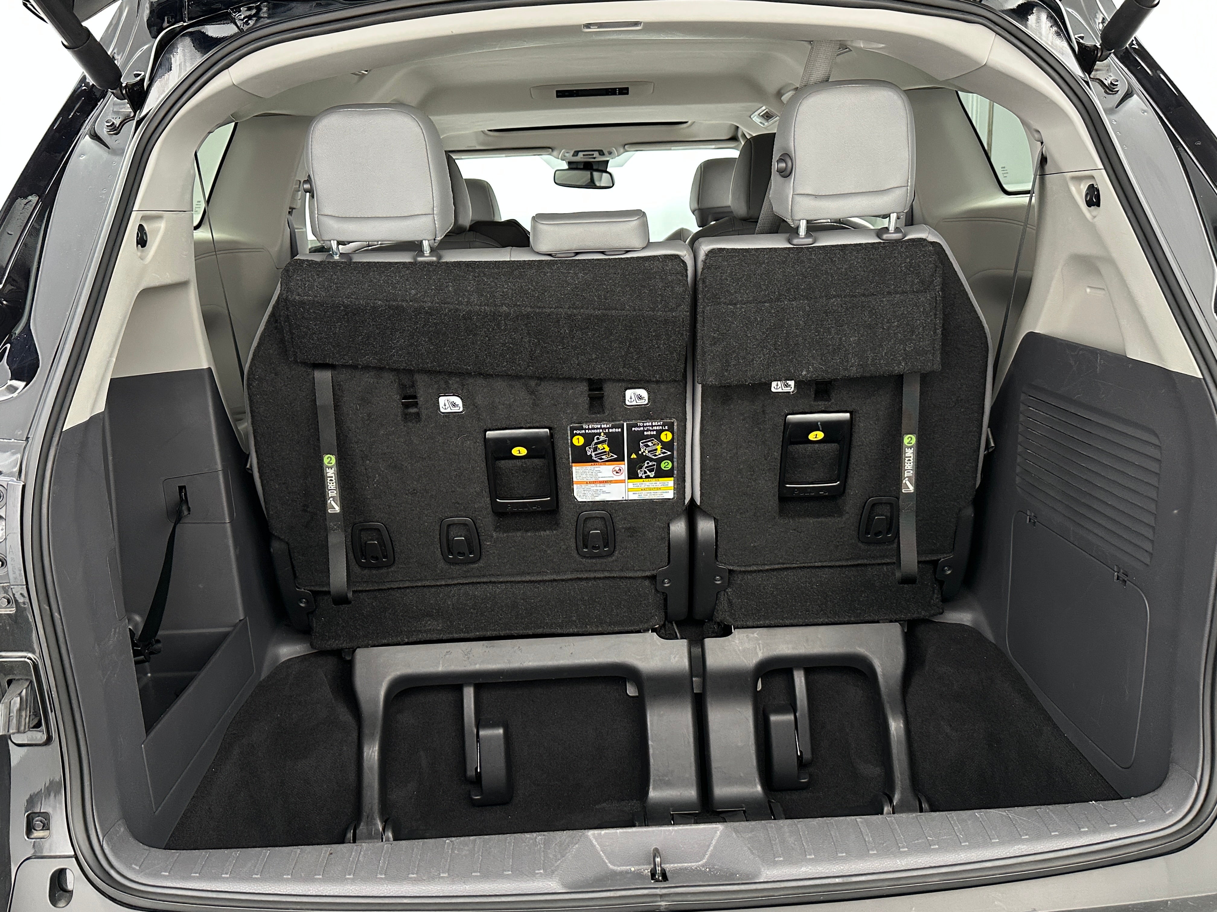 2024 Toyota Sienna XLE 6
