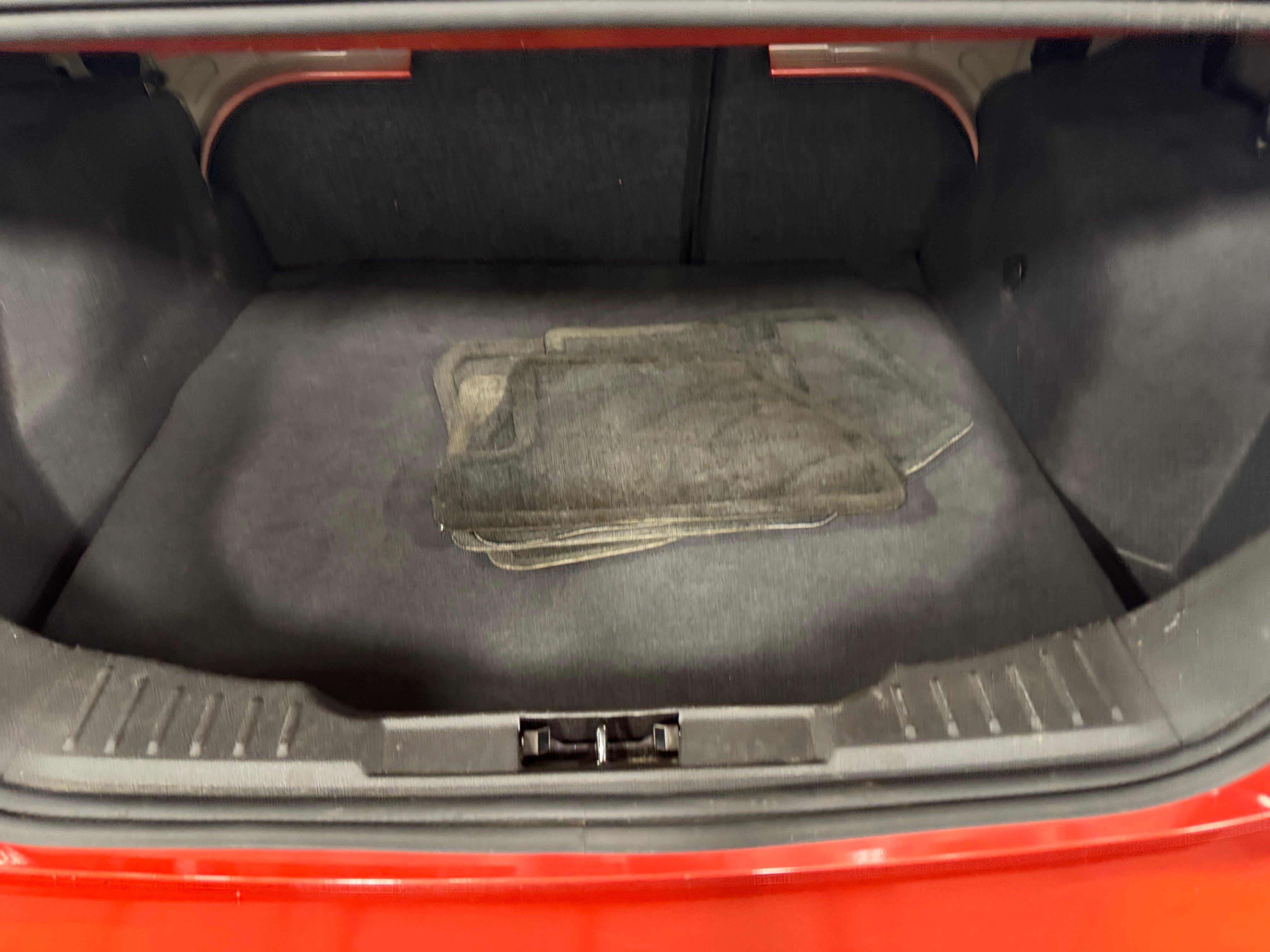 2018 Ford Focus SE 7