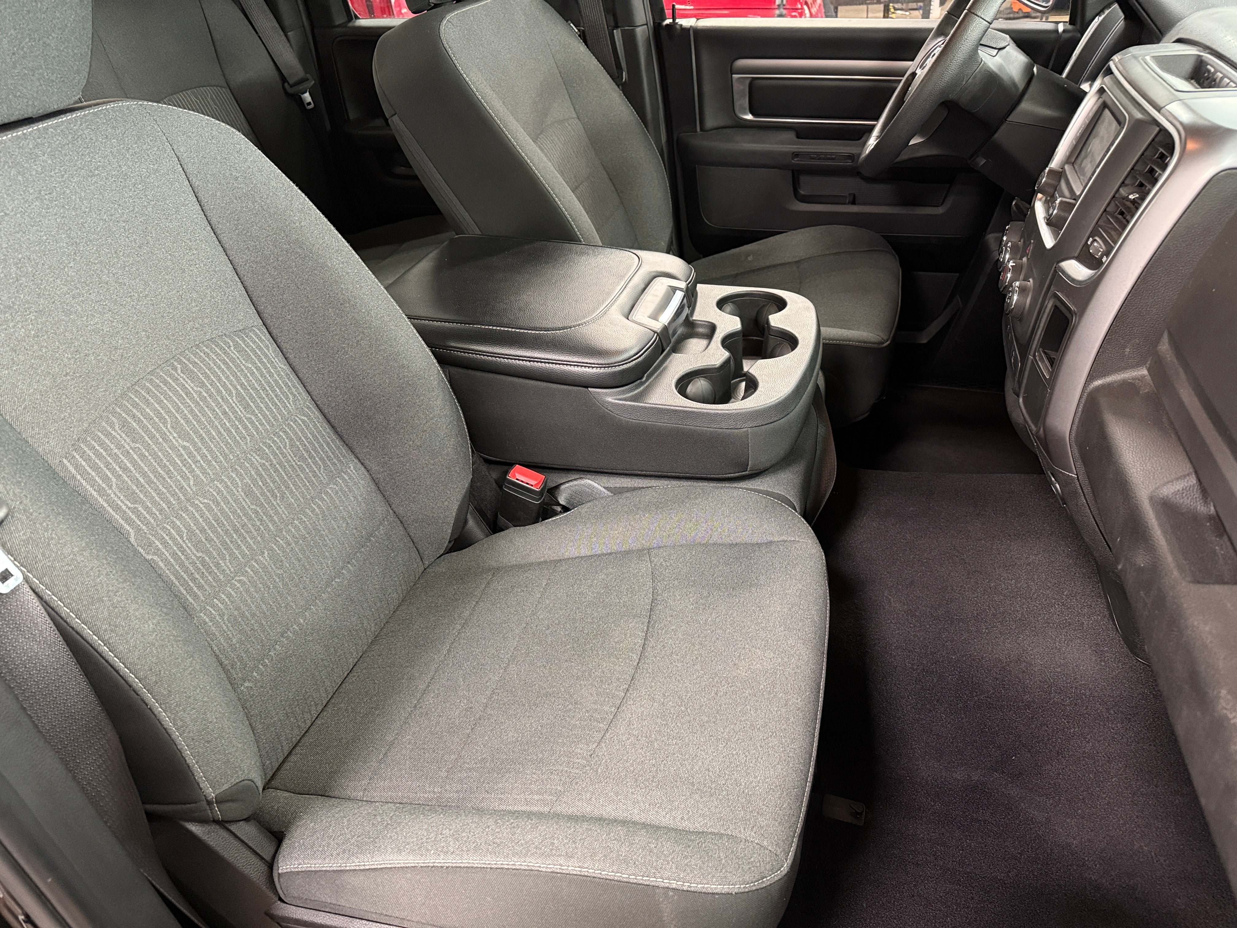 2021 RAM 1500 Classic Warlock 2