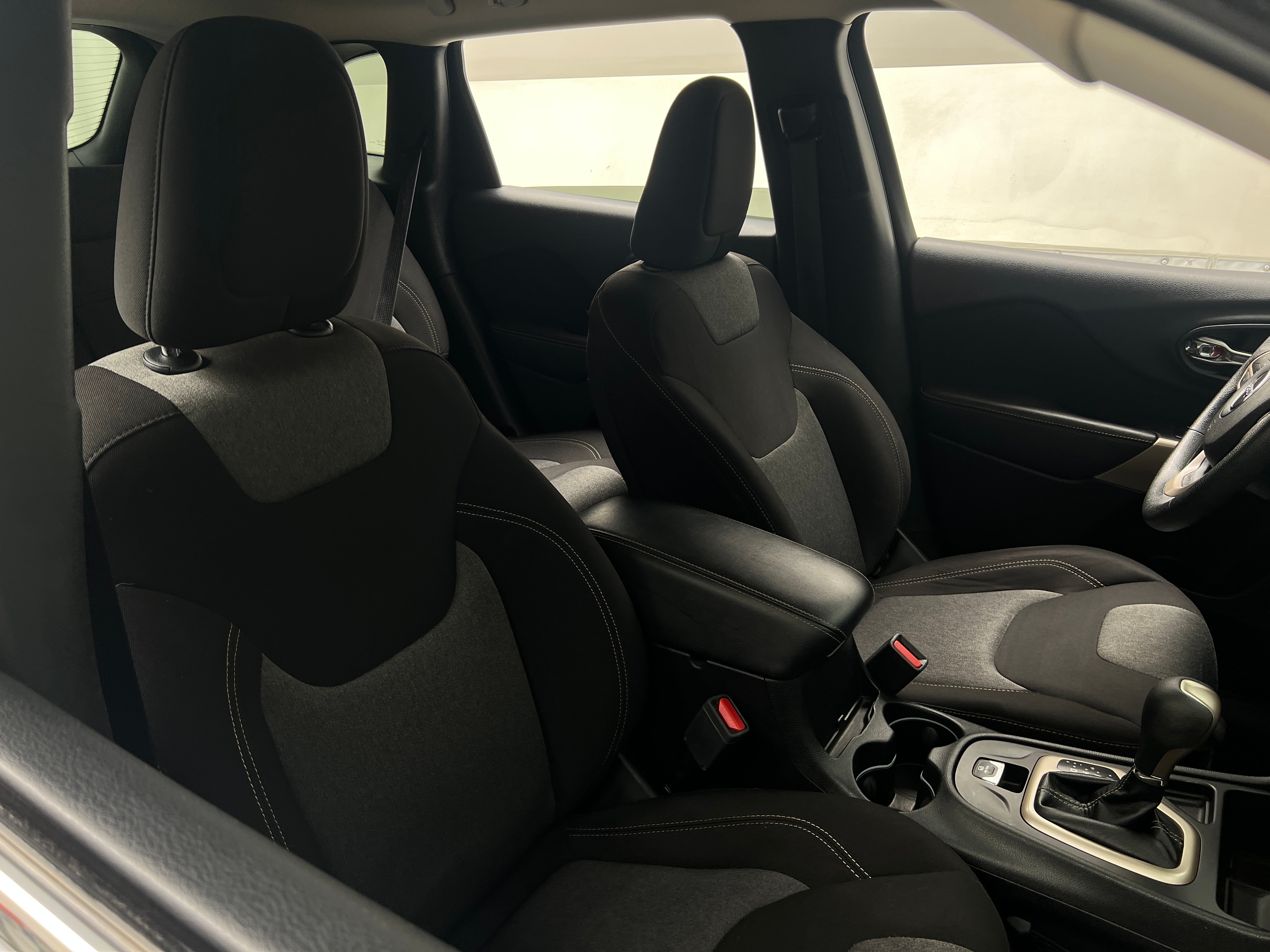 2018 Jeep Cherokee Latitude 2