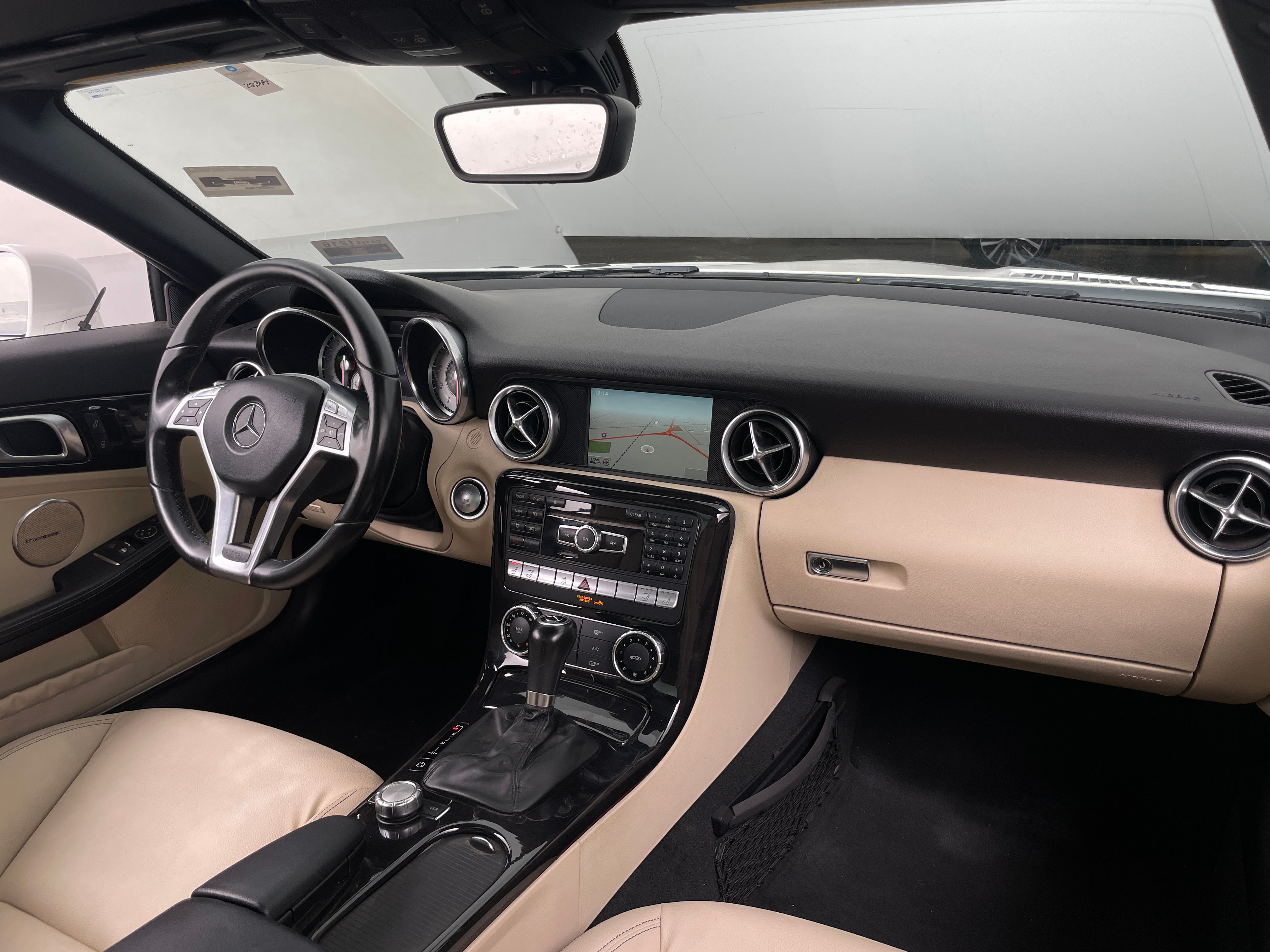 2015 Mercedes-Benz SLK 250 2