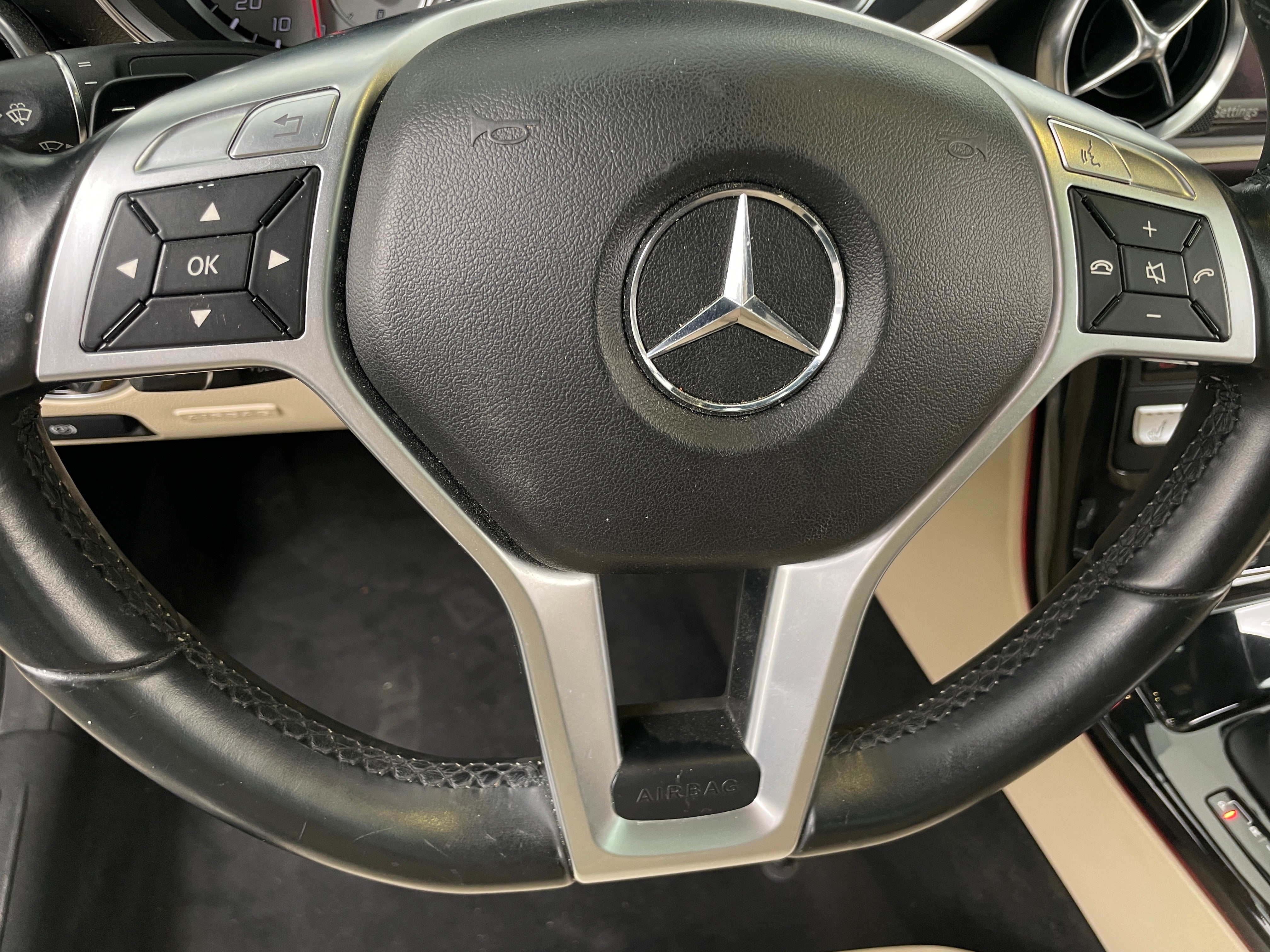 2015 Mercedes-Benz SLK 250 4