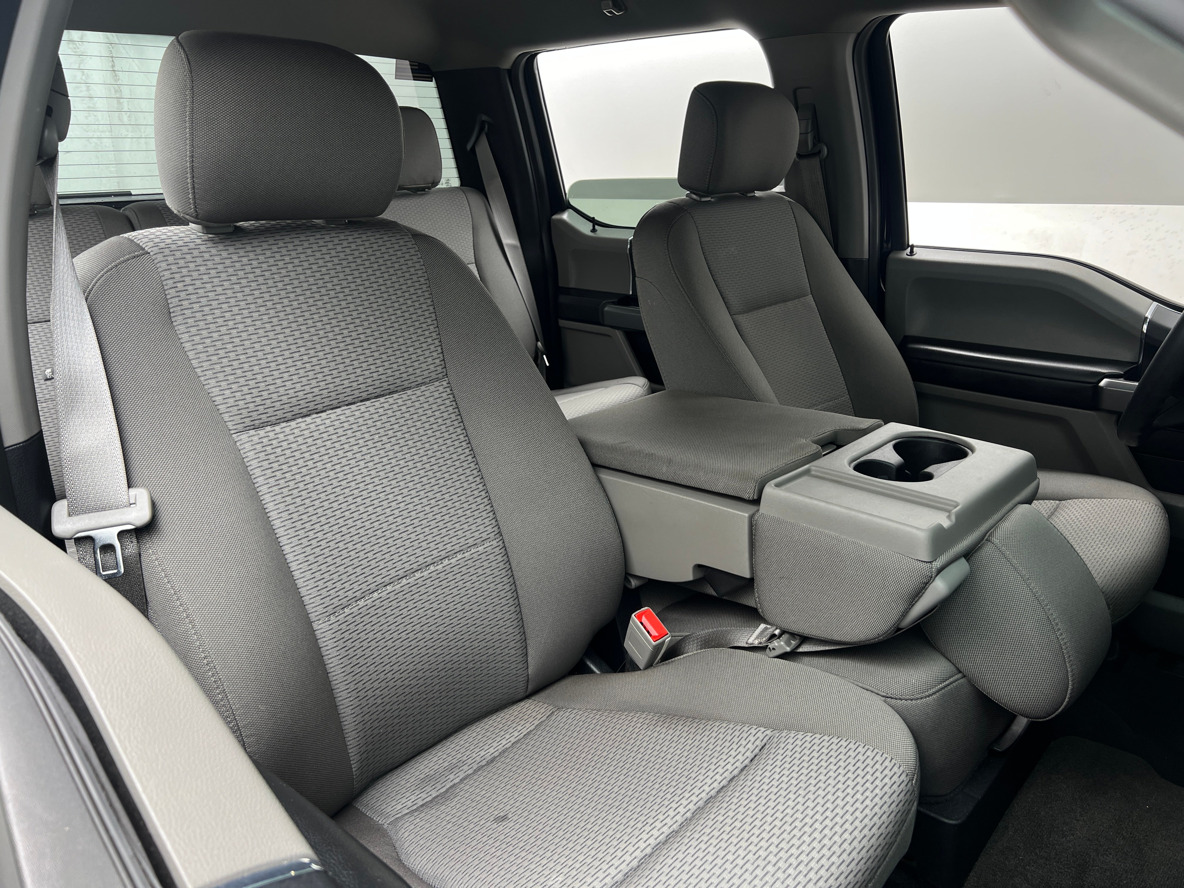 2020 Ford Econoline E-150 2