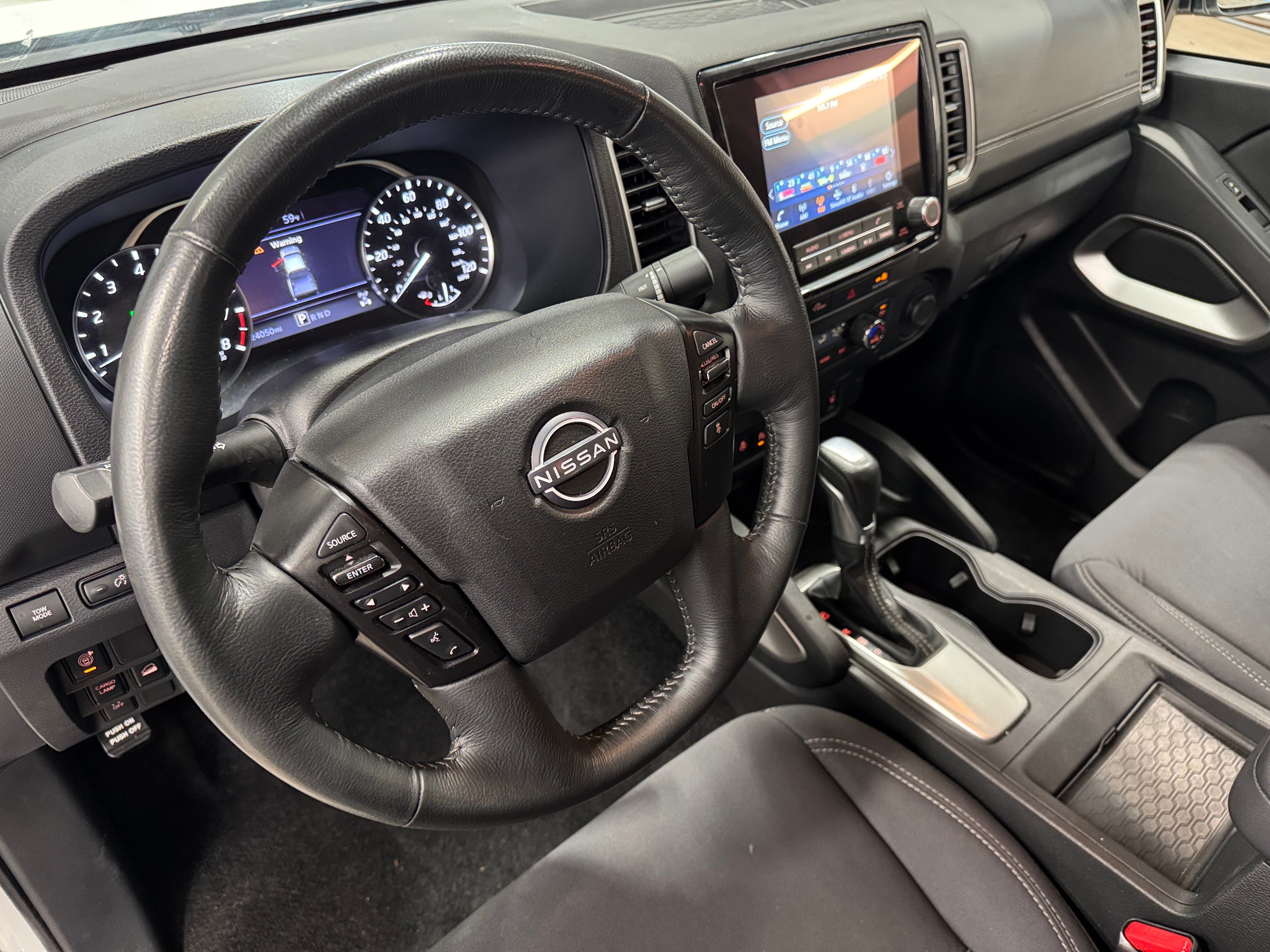 2023 Nissan Frontier SV 3