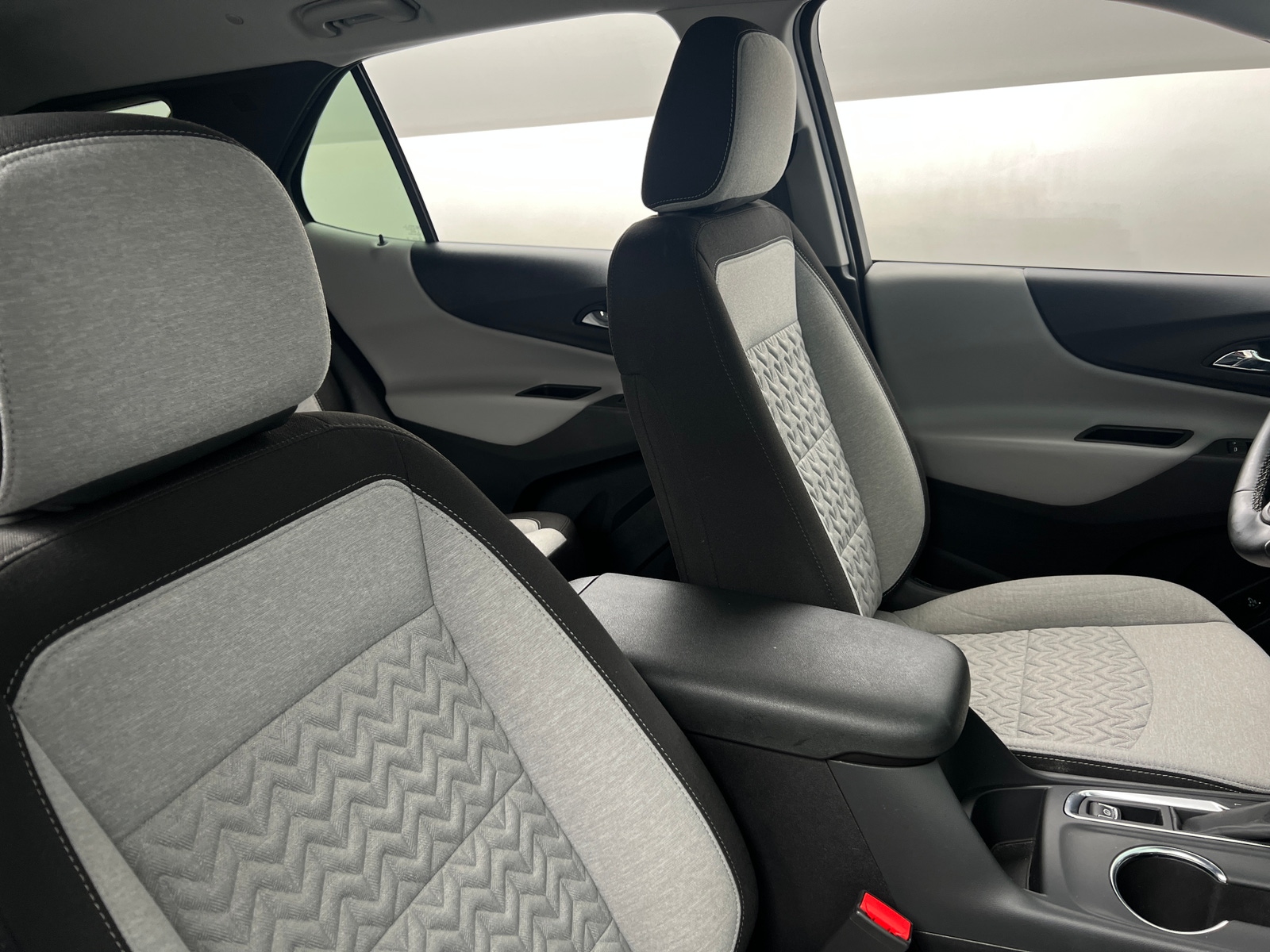 Thumbnail: 2023 Chevrolet Equinox - 2