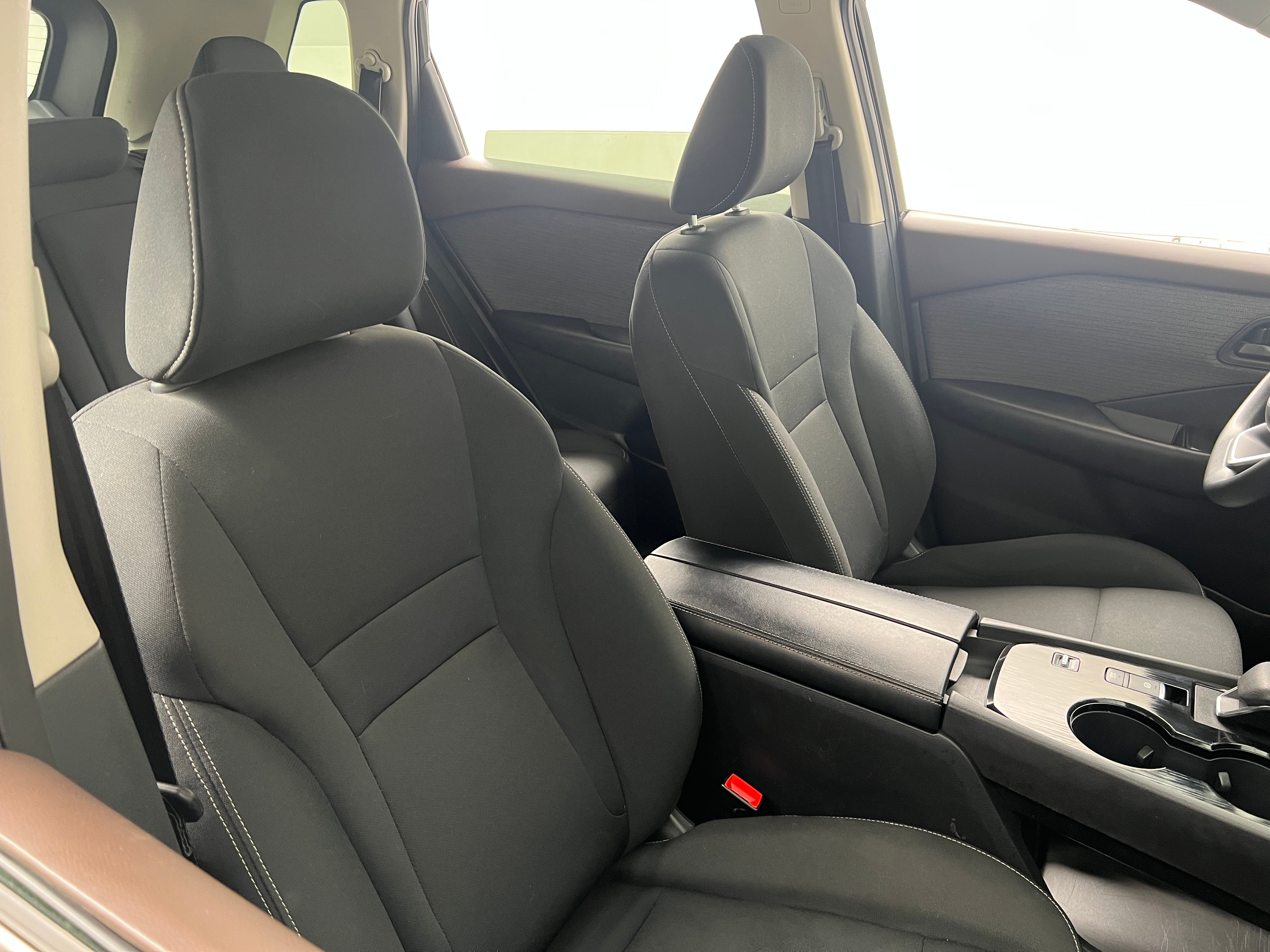 2023 Nissan Rogue S 2