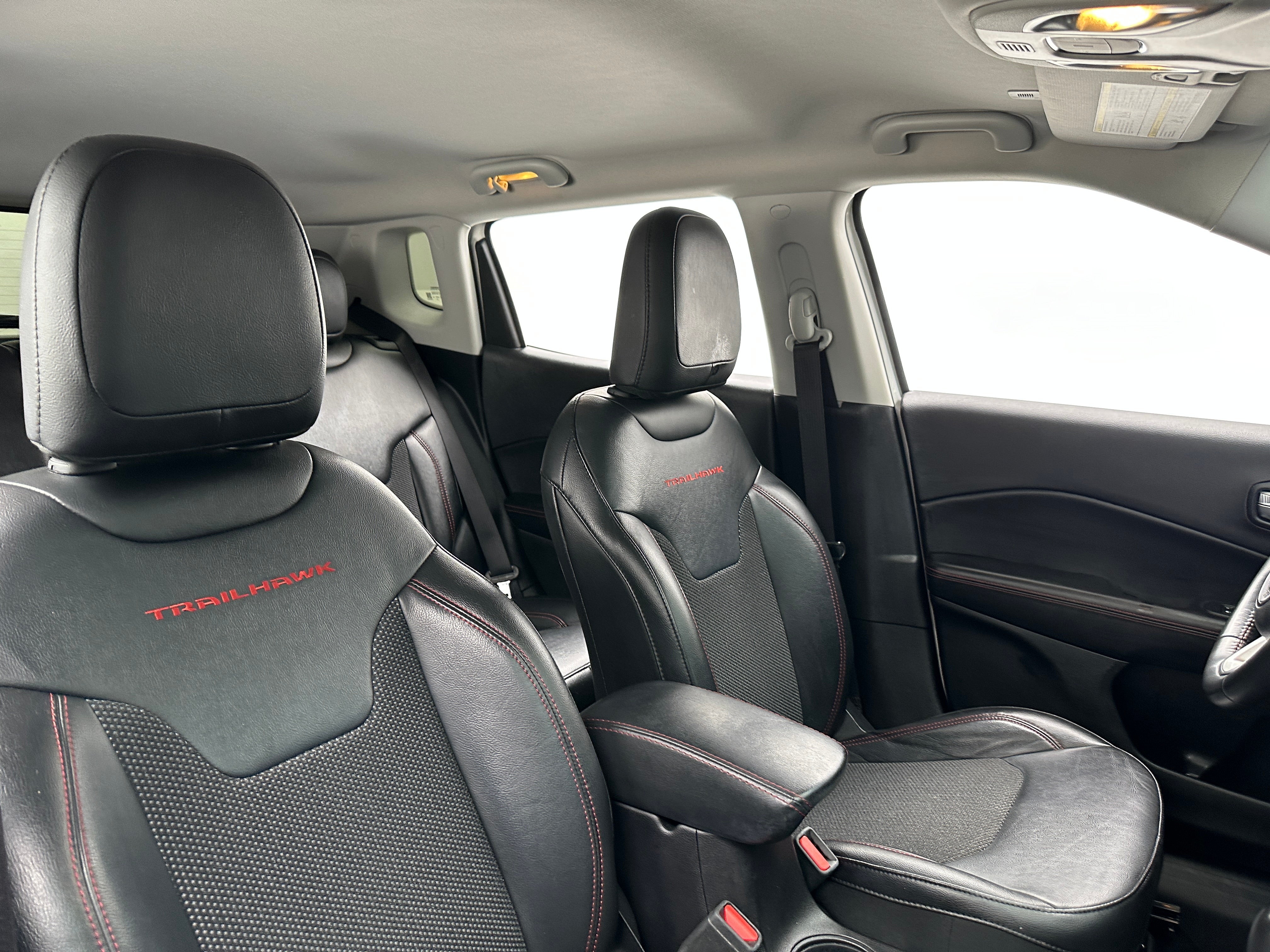 2019 Jeep Compass Trailhawk 2