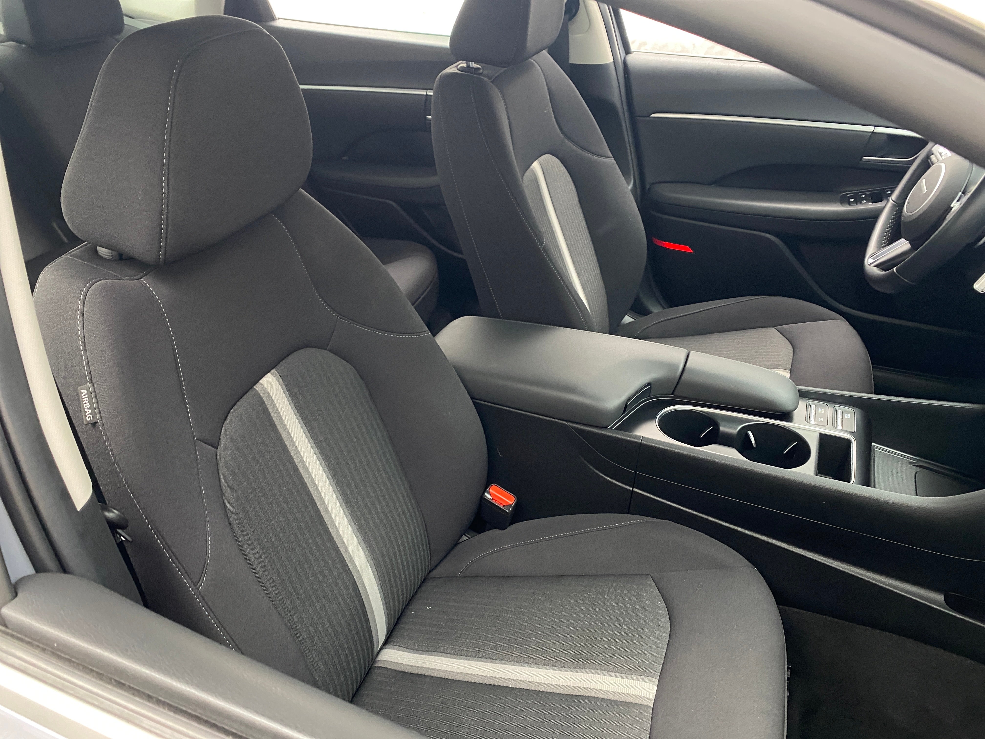 2024 Hyundai Sonata SEL 2