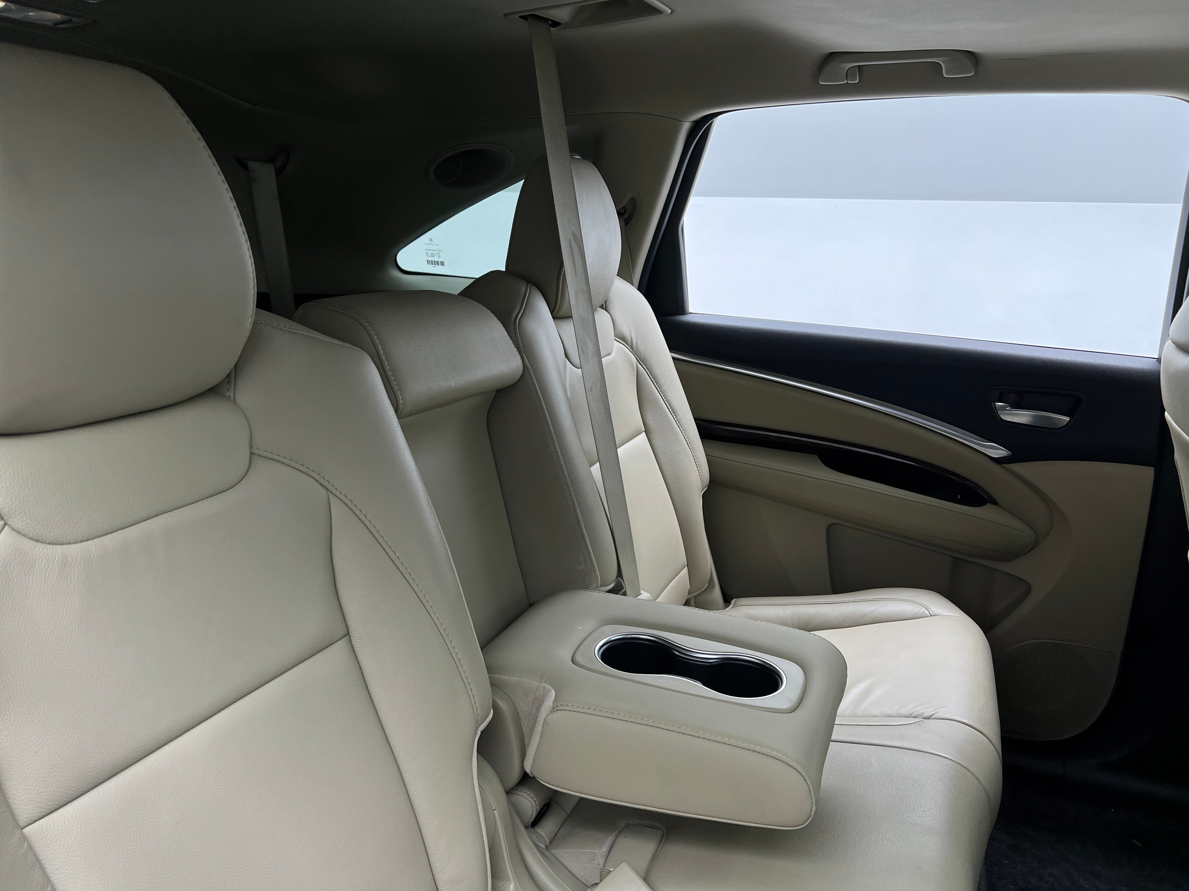 2016 Acura MDX Base 5