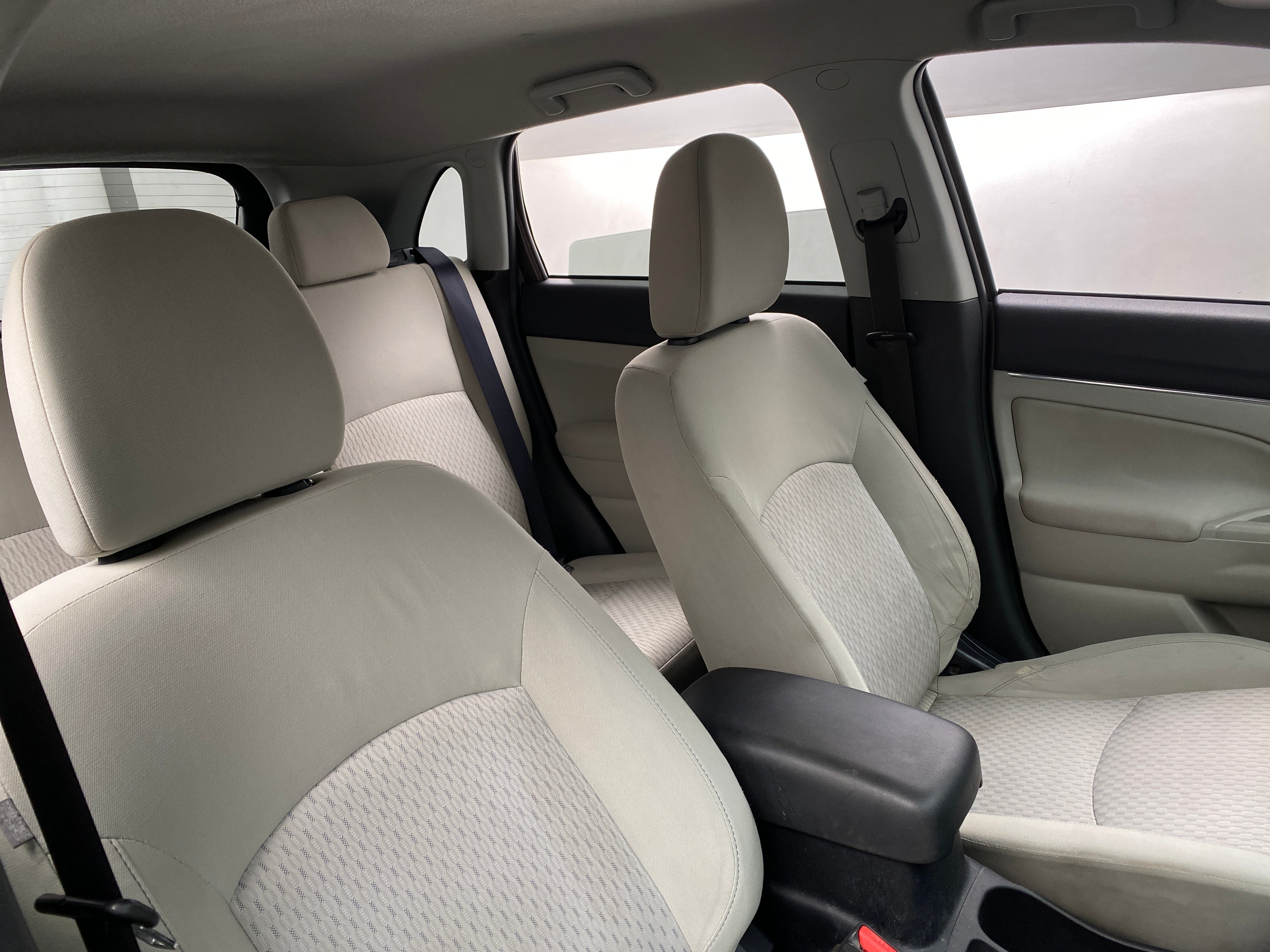 2017 Mitsubishi Outlander Sport ES 2