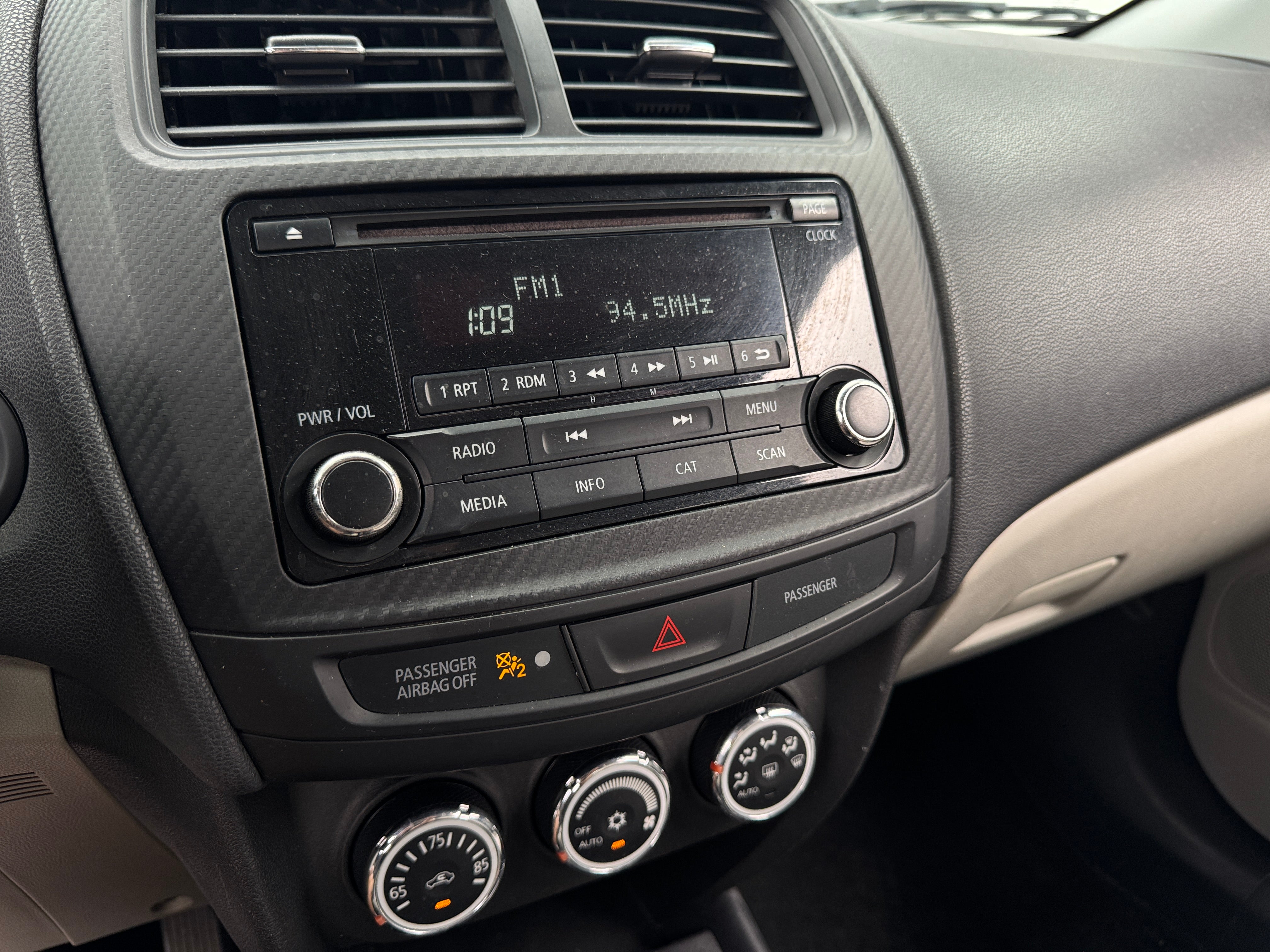 2017 Mitsubishi Outlander Sport ES 4