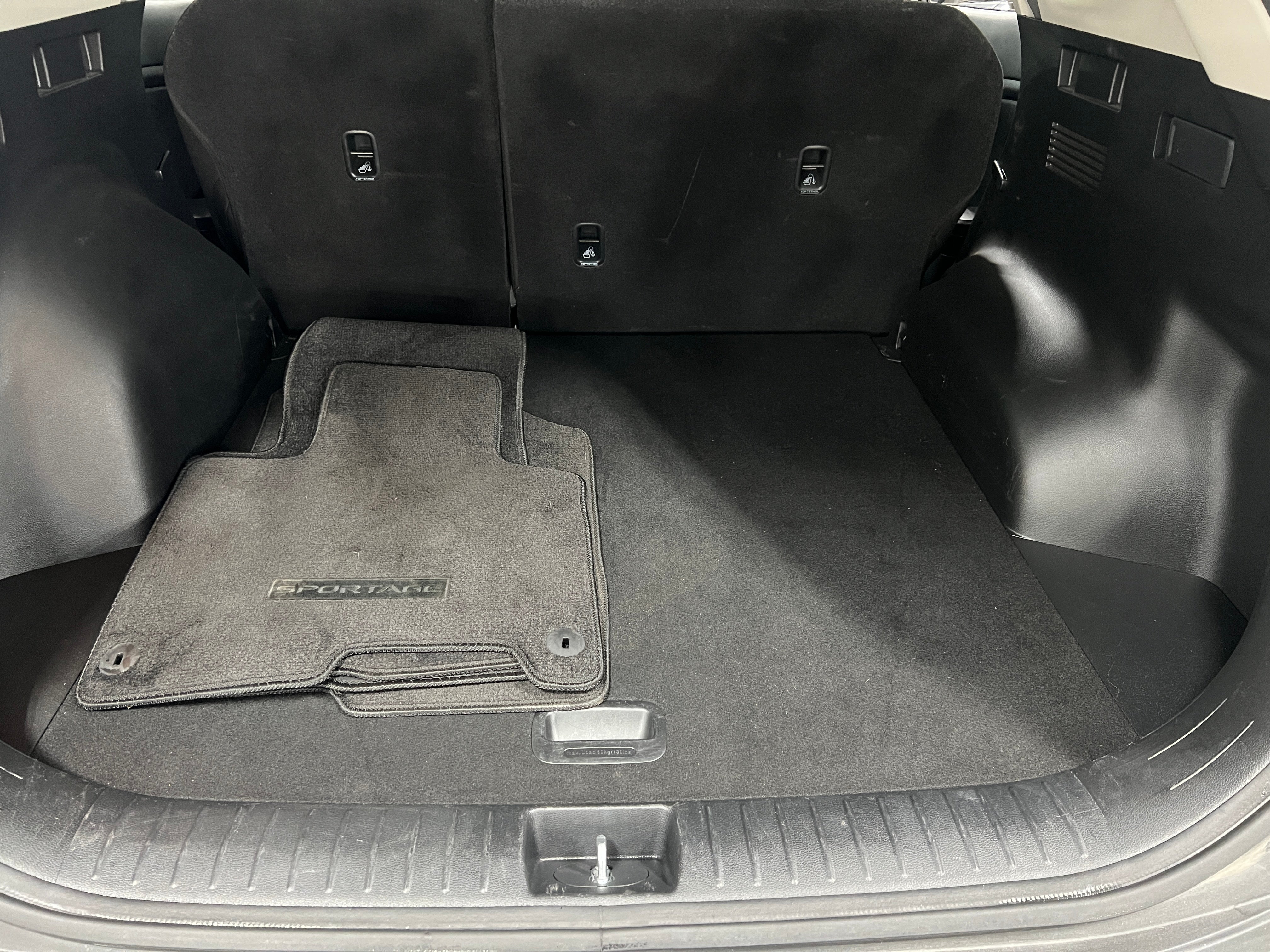 2024 Kia Sportage LX 7