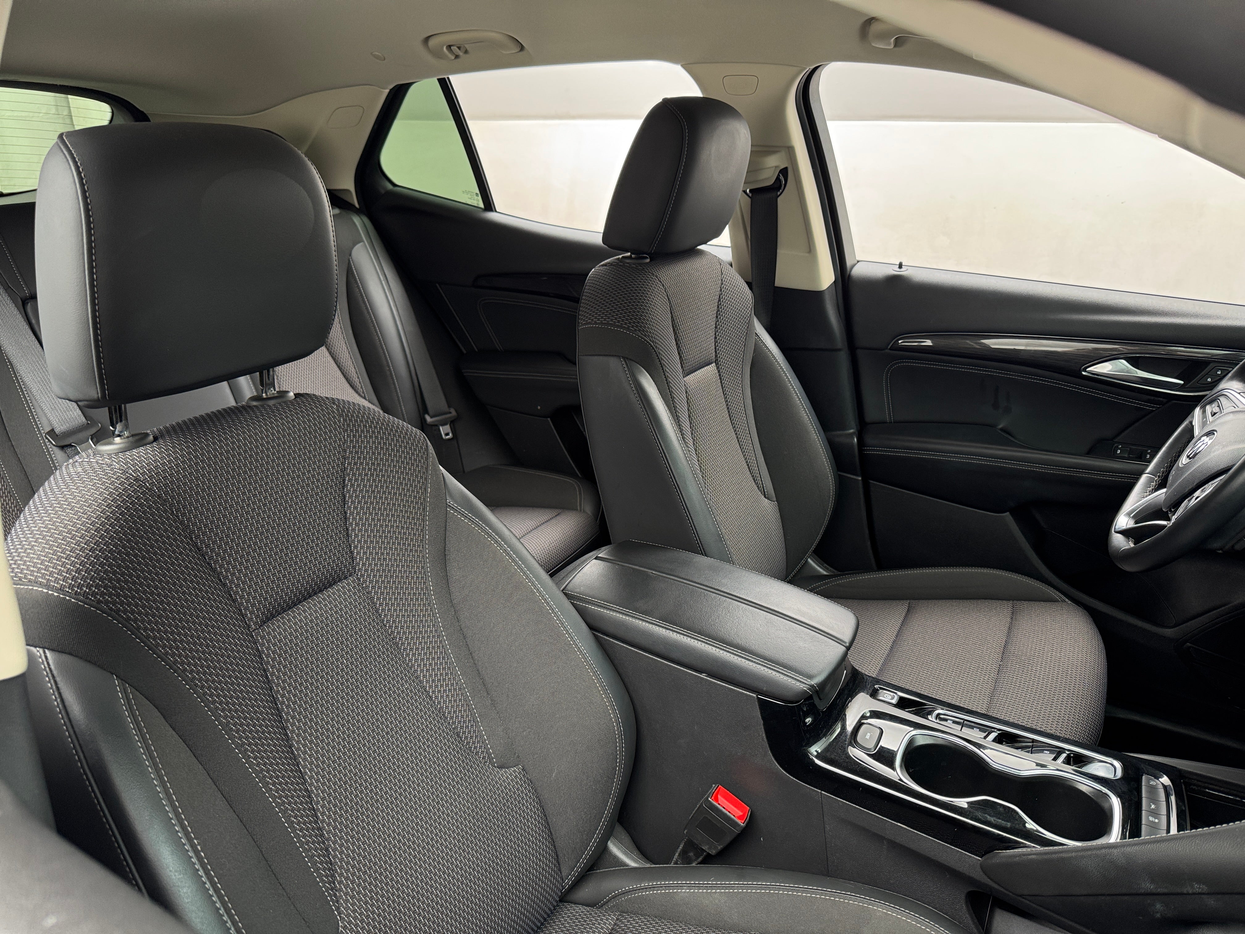 2023 Buick Envision Preferred 2