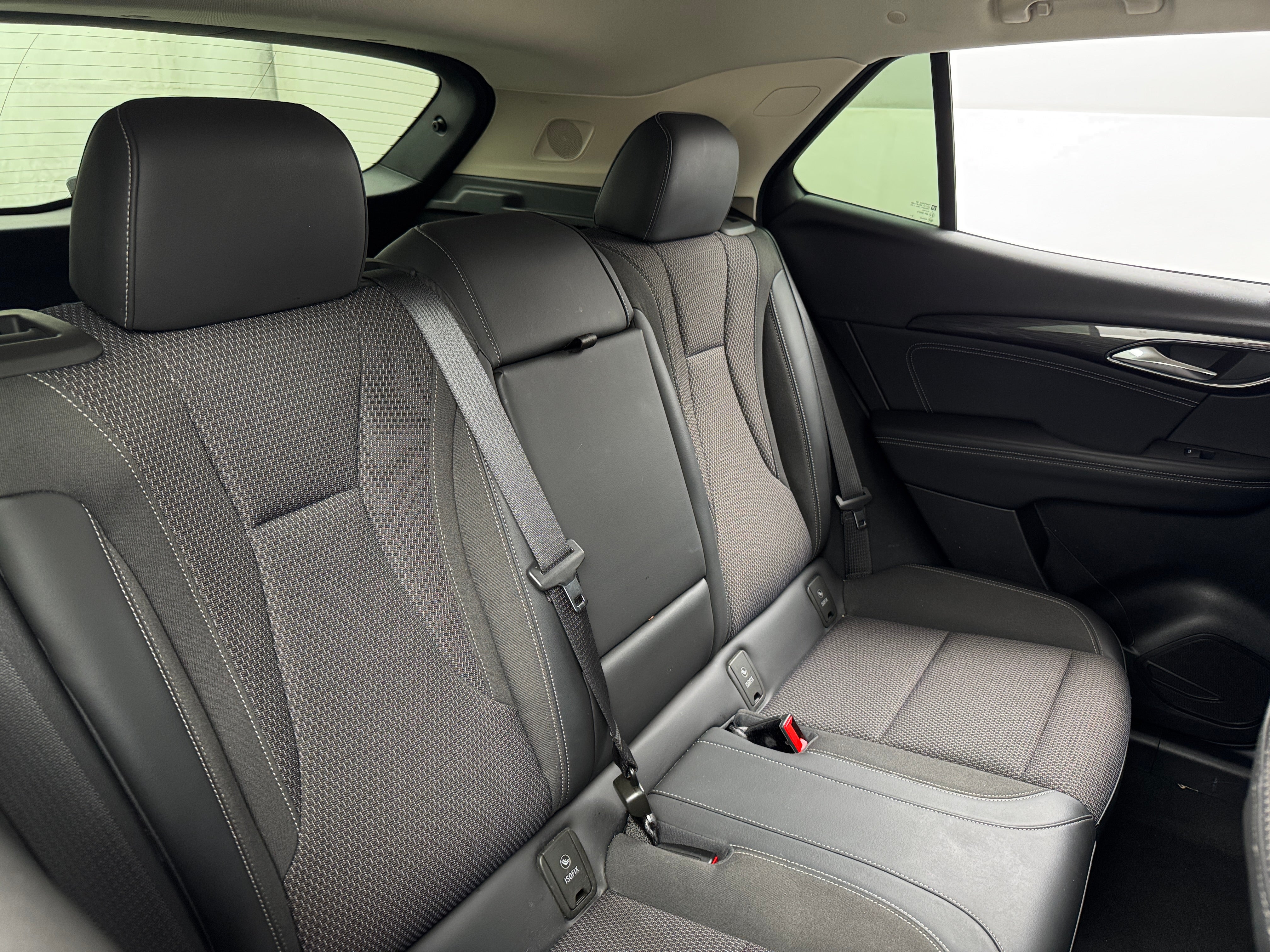 2023 Buick Envision Preferred 6