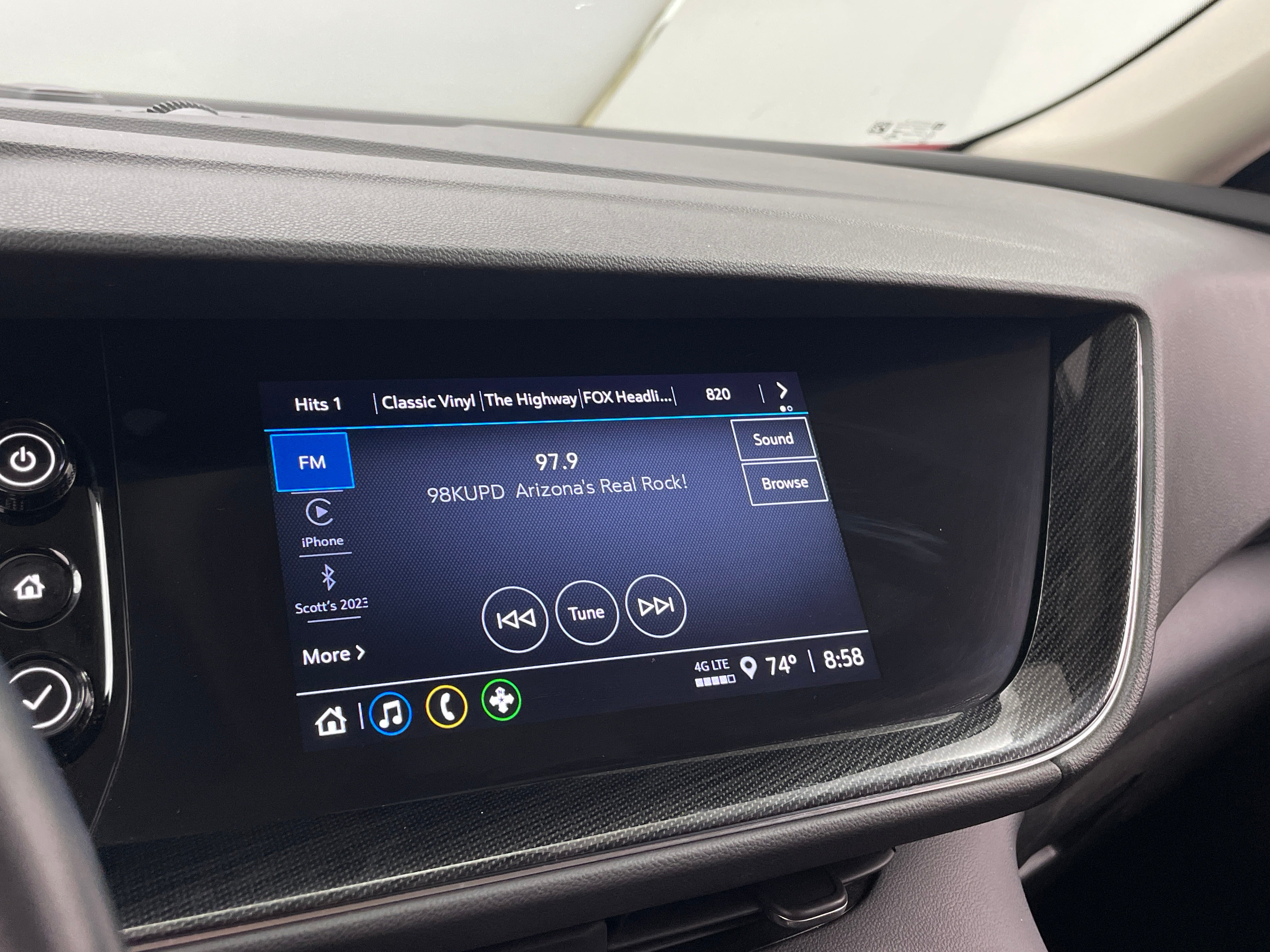 2023 Buick Envision Preferred 4
