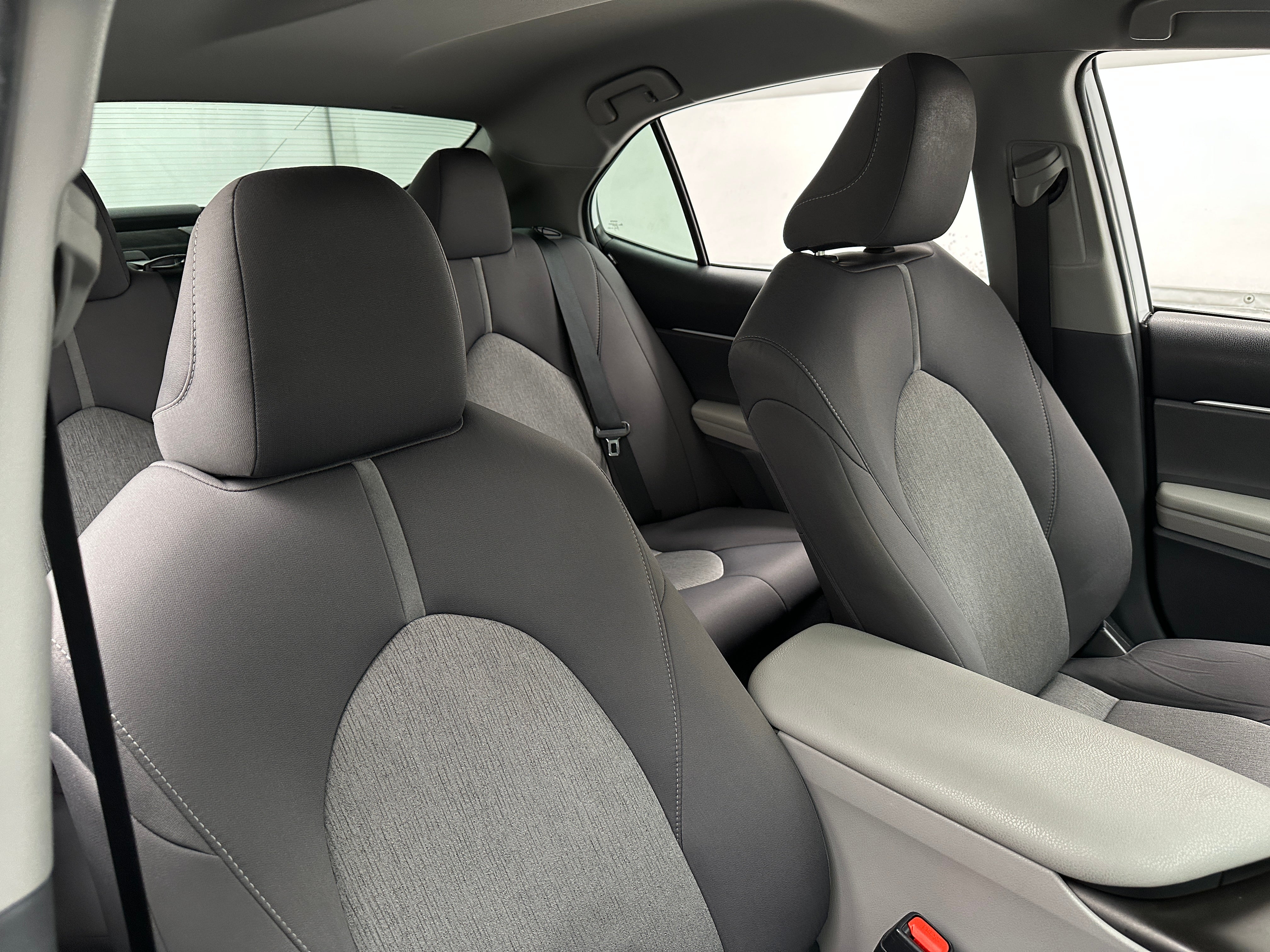 2023 Toyota Camry LE 2
