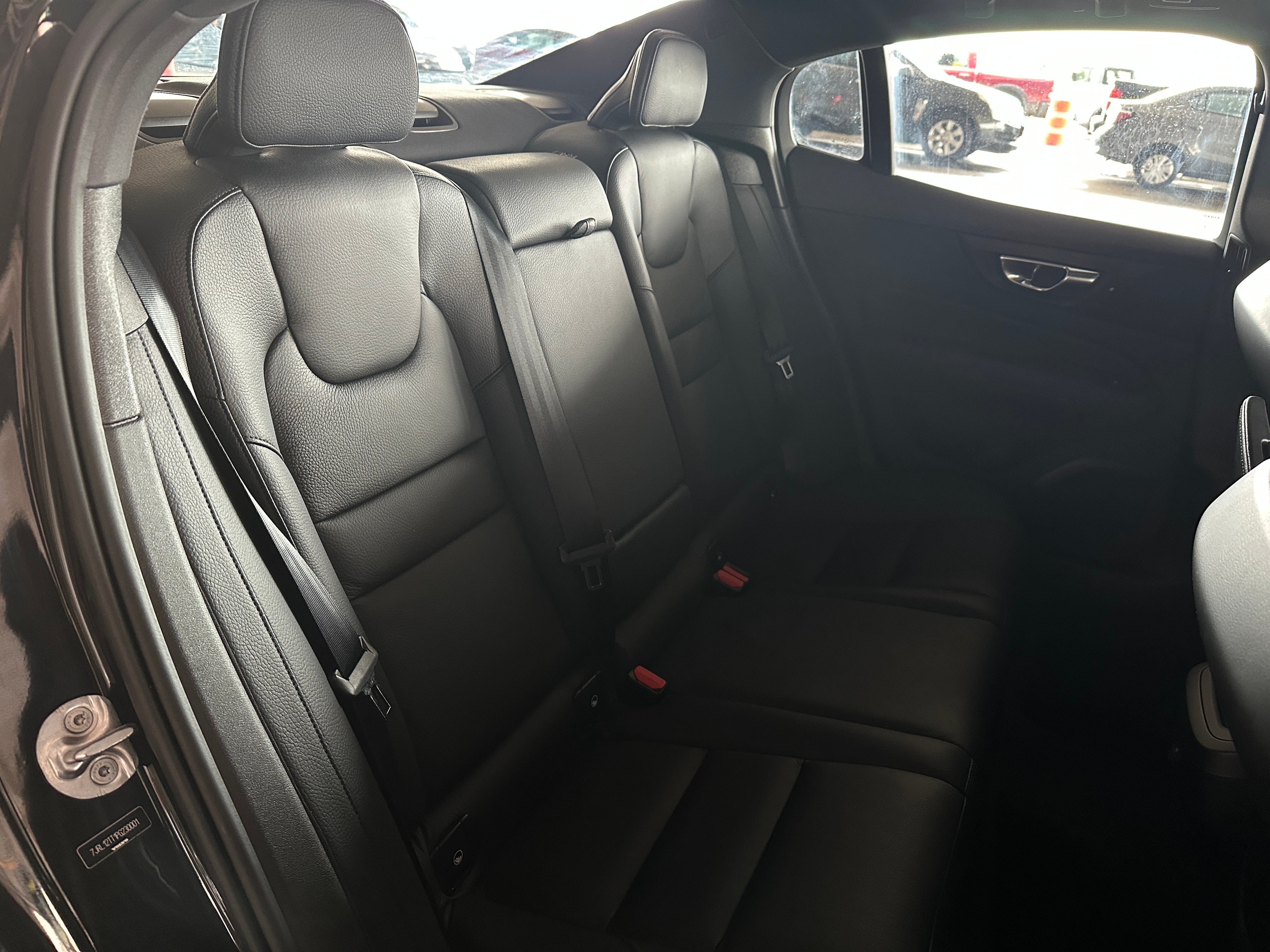 2023 Volvo S60 B5 Plus 5