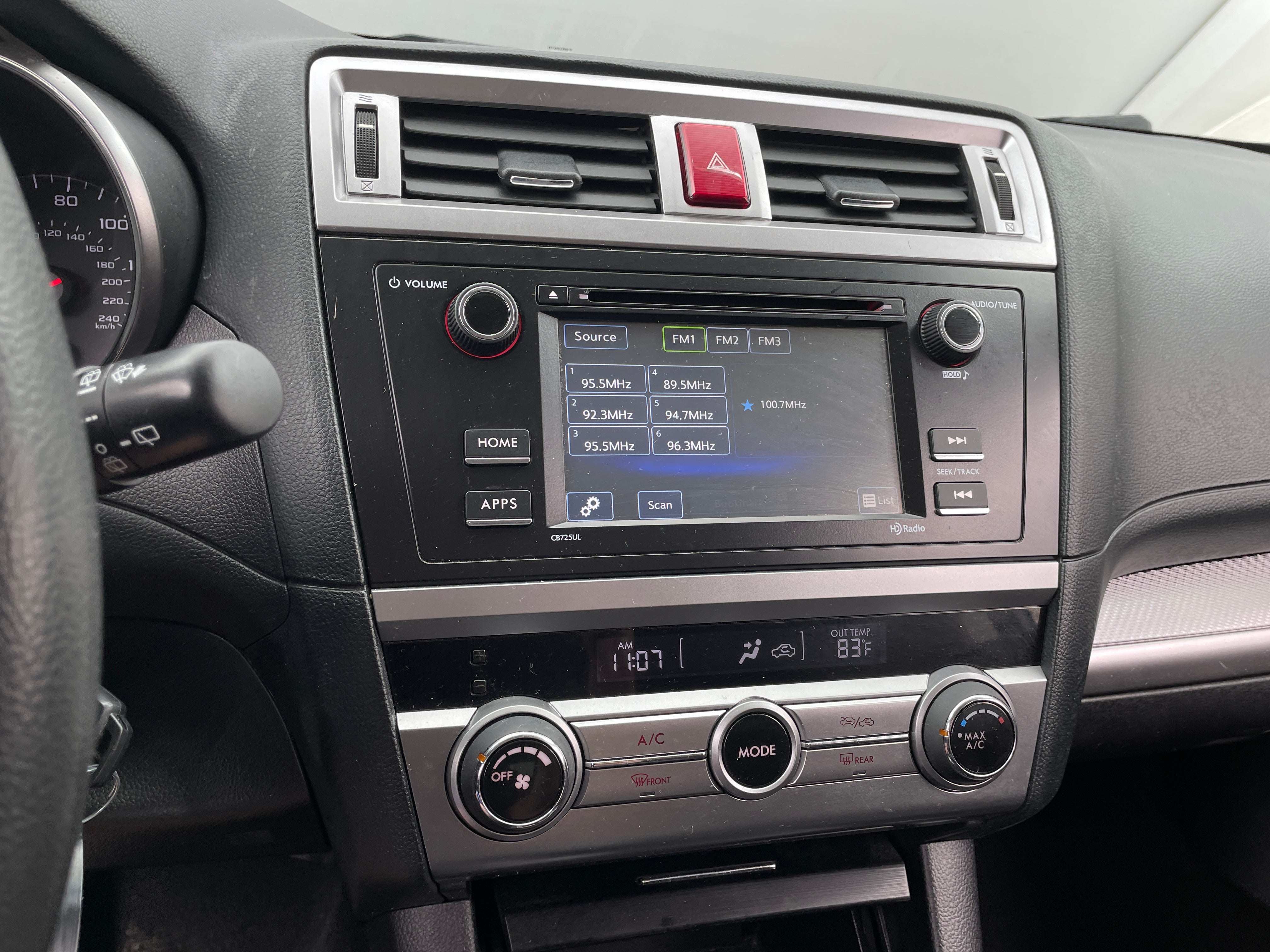 2016 Subaru Outback 2.5i 4