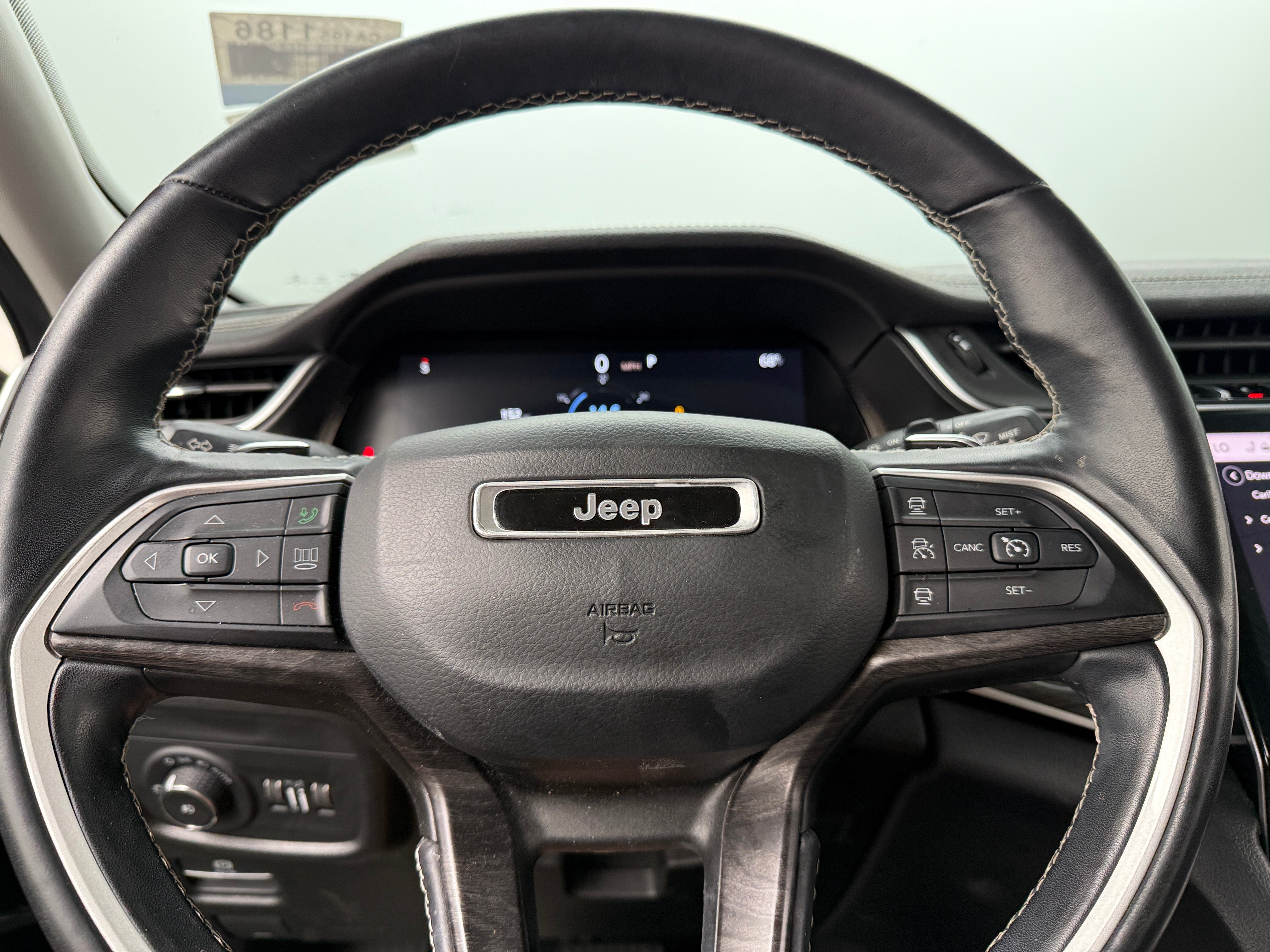 2021 Jeep Grand Cherokee L Limited Edition 4