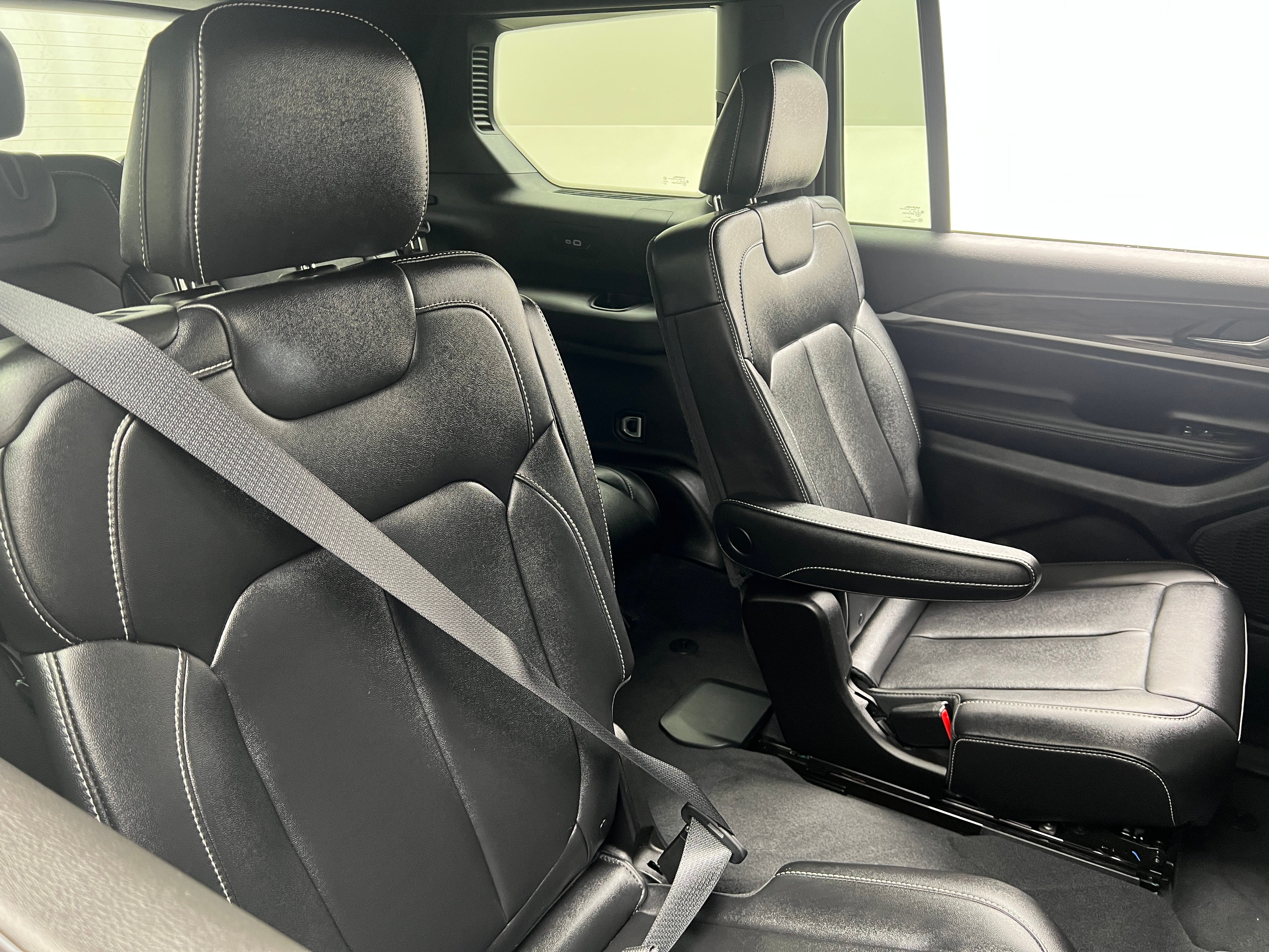 2024 Jeep Grand Cherokee L Limited Edition 5