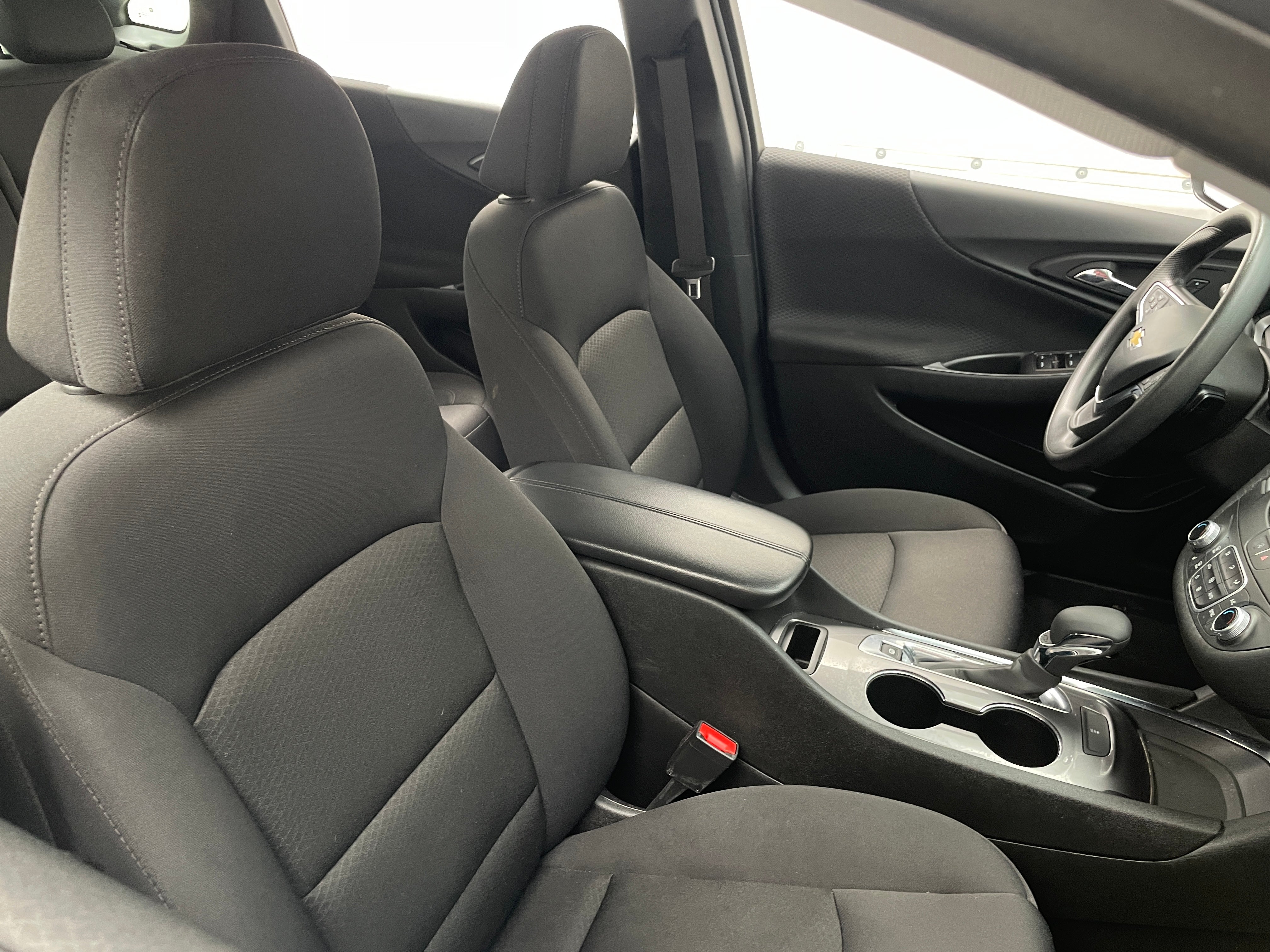 2023 Chevrolet Malibu LT 2