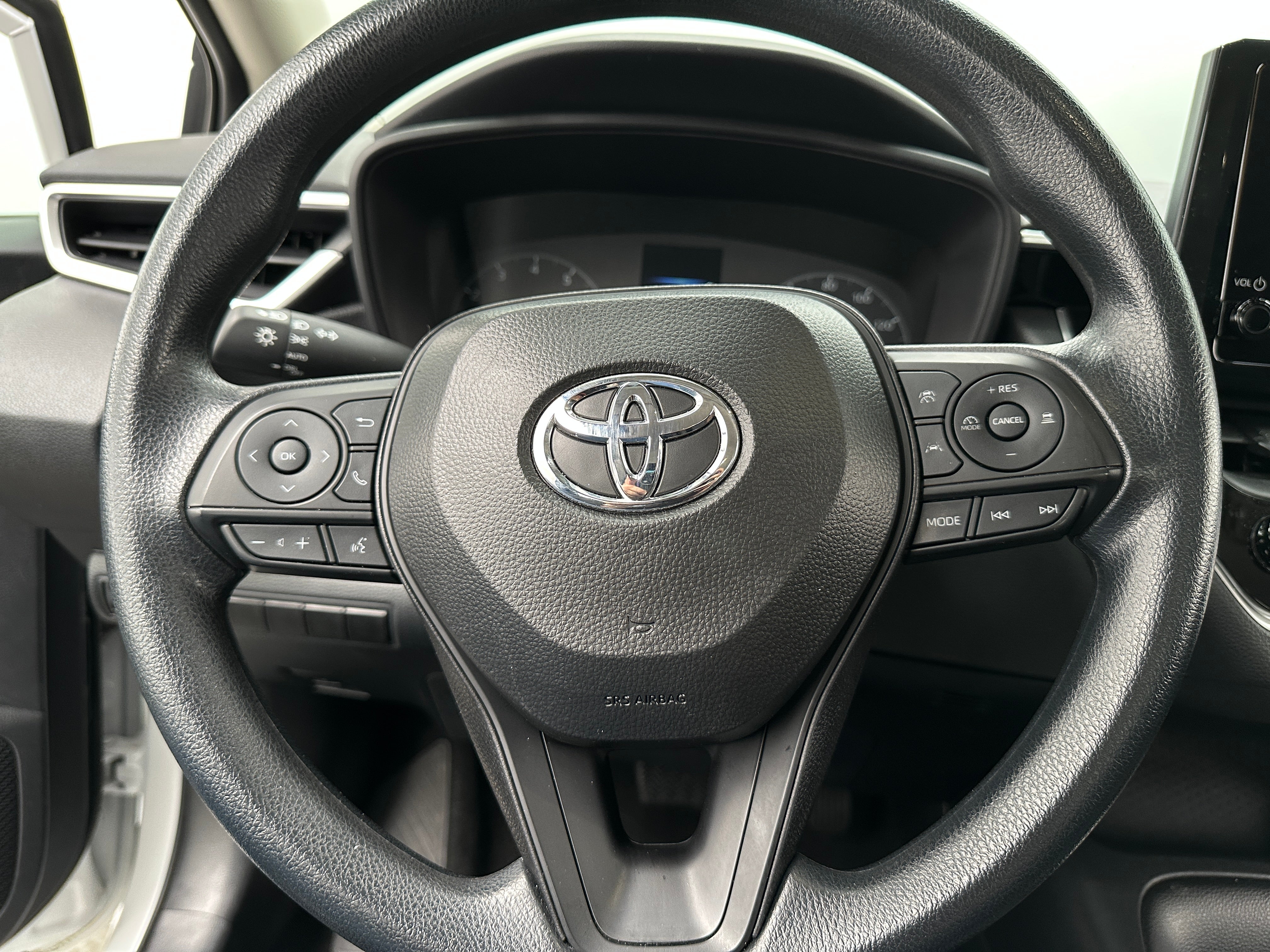 2024 Toyota Corolla LE 5