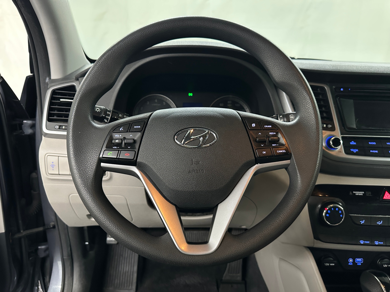 Thumbnail: 2017 Hyundai Tucson - 5
